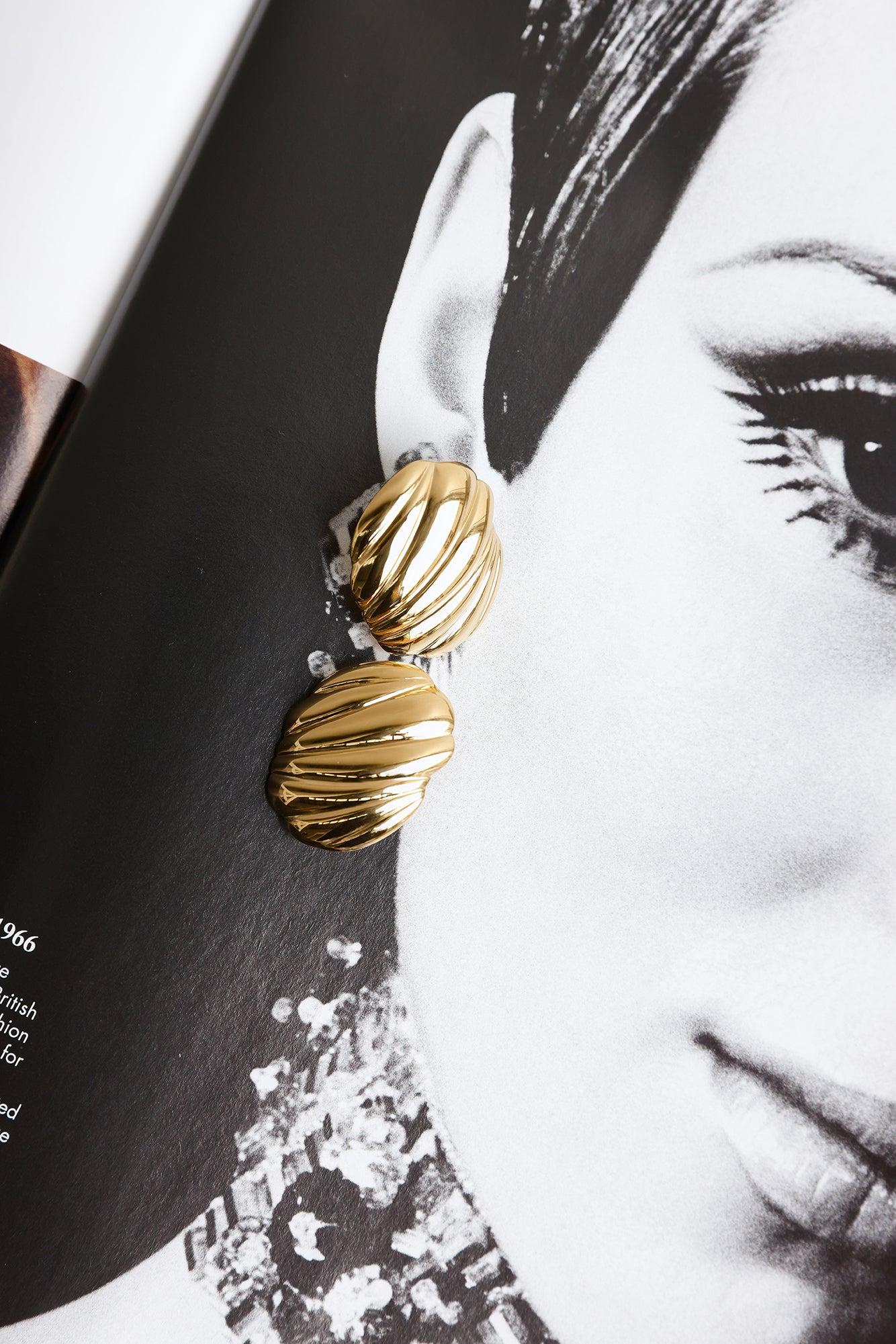 Sent With Love Earrings Gold Product Image