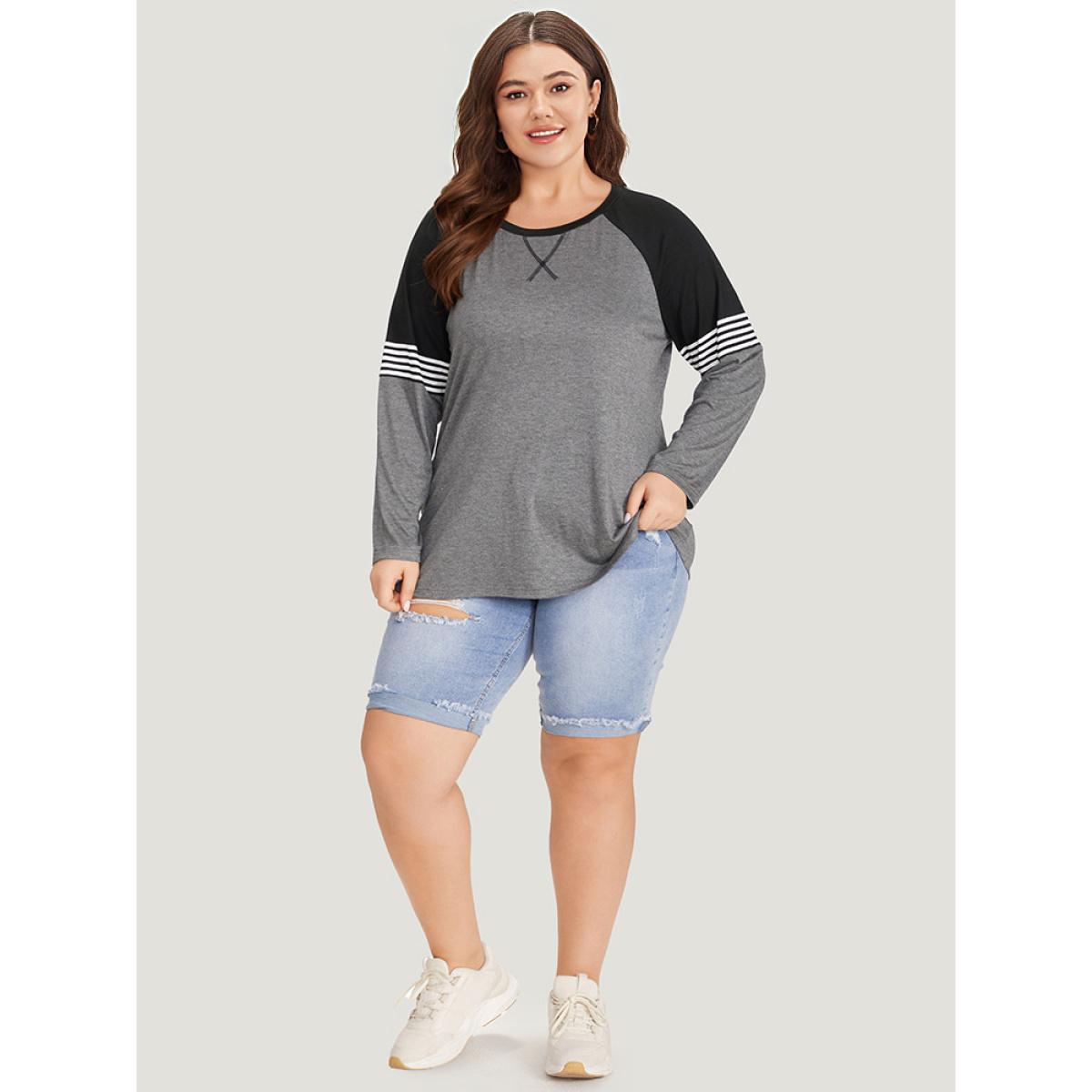 Plus Size Striped Contrast Raglan Sleeve T-shirt Gray Women Casual Striped Round Neck Everyday T-shirts BloomChic 26/4X Product Image