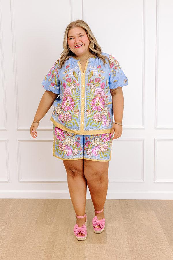 Santorini Daydream Linen-Blend Floral Top in Periwinkle Curves Product Image