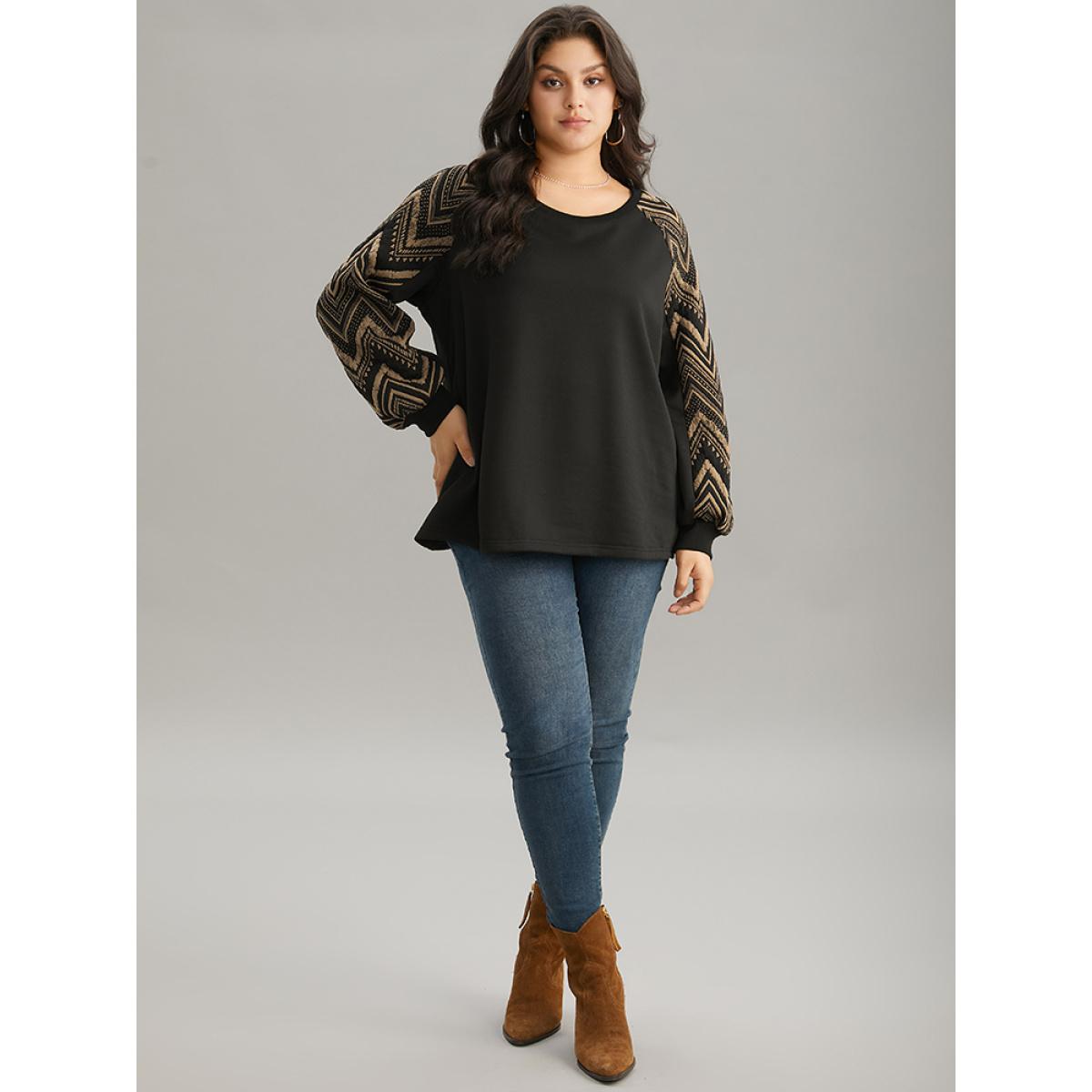 Plus Size Geometric Patchwork Texture Rib Knit Sweatshirt Women Black Casual Rib Knit Round Neck Dailywear Sweatshirts BloomChic 26/4X Product Image