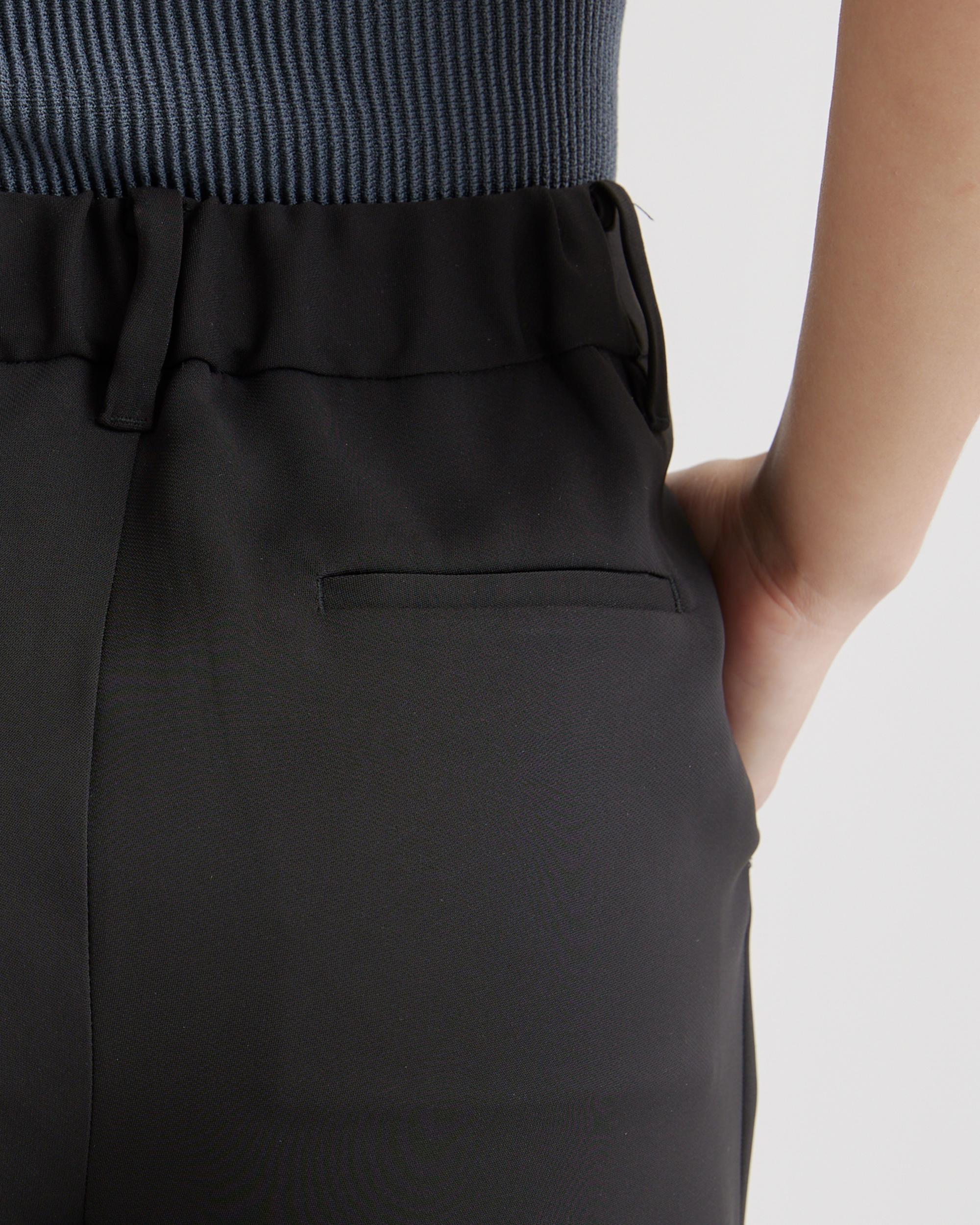 Quince | Women's Stretch Crepe Pleated Wide Leg Pants Recycled Polyester Product Image