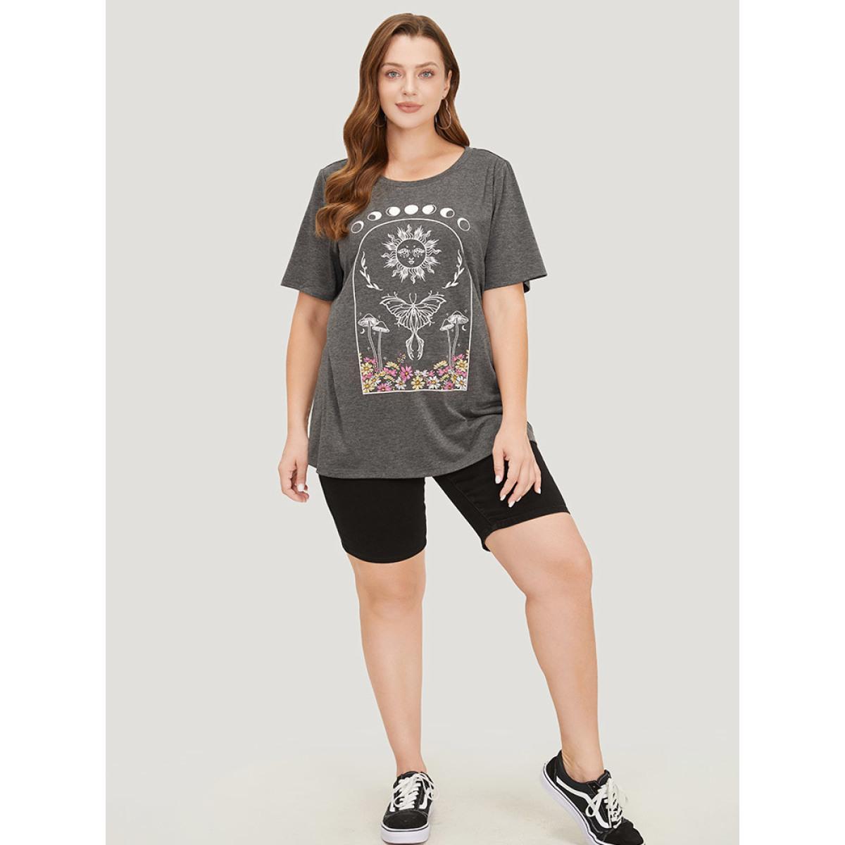 Plus Size Butterfly & Moon Print Heather Graphic T-shirt DimGray Women Casual Heather Star and moon Dailywear T-shirts BloomChic 28/5X Product Image