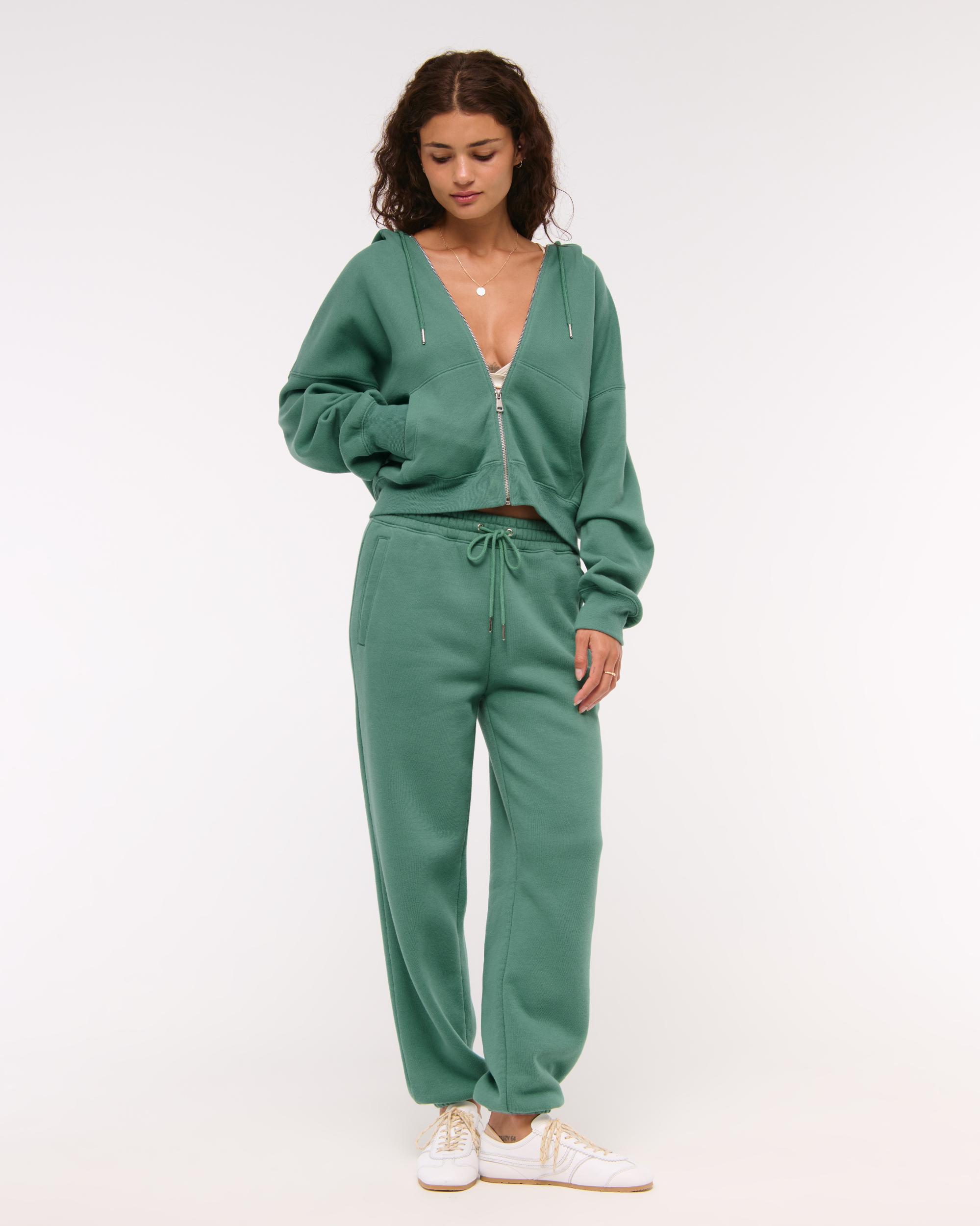 Essential Sunday Sweatpant Product Image