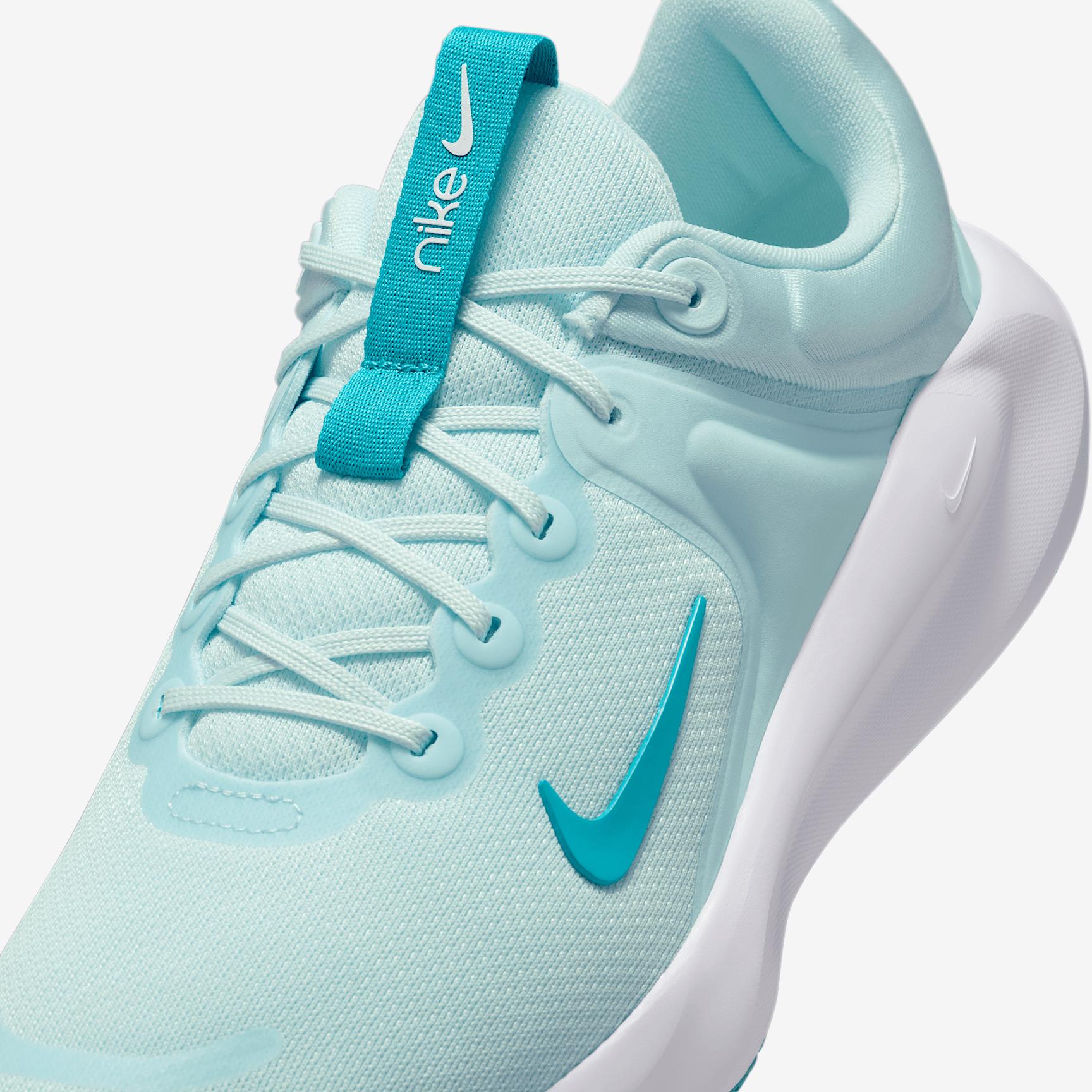Nike Women's In-Season TR 14 Workout Shoes Product Image