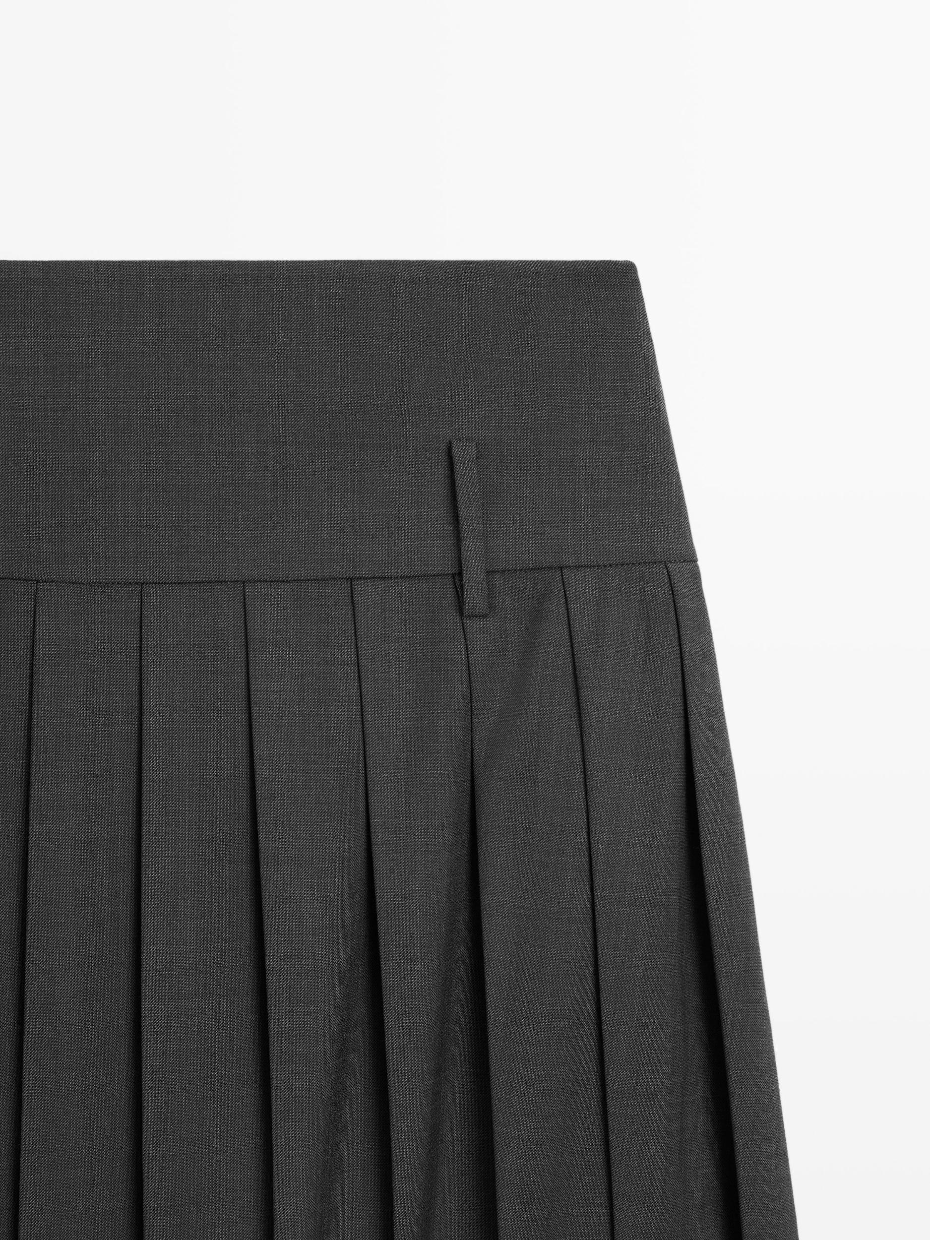 Short box pleat sash skirt Product Image