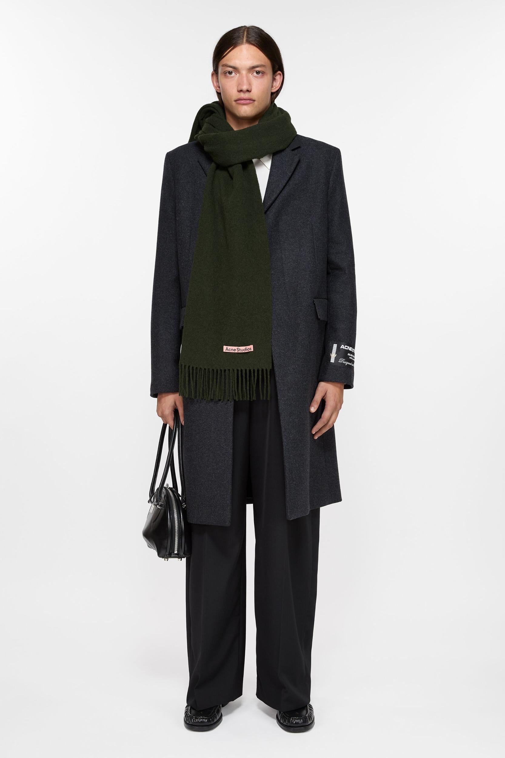 Fringe wool scarf – Narrow Product Image