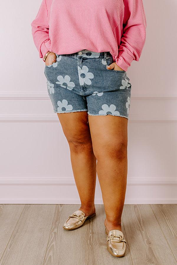 The Becca High Waist Shorts Curves Product Image