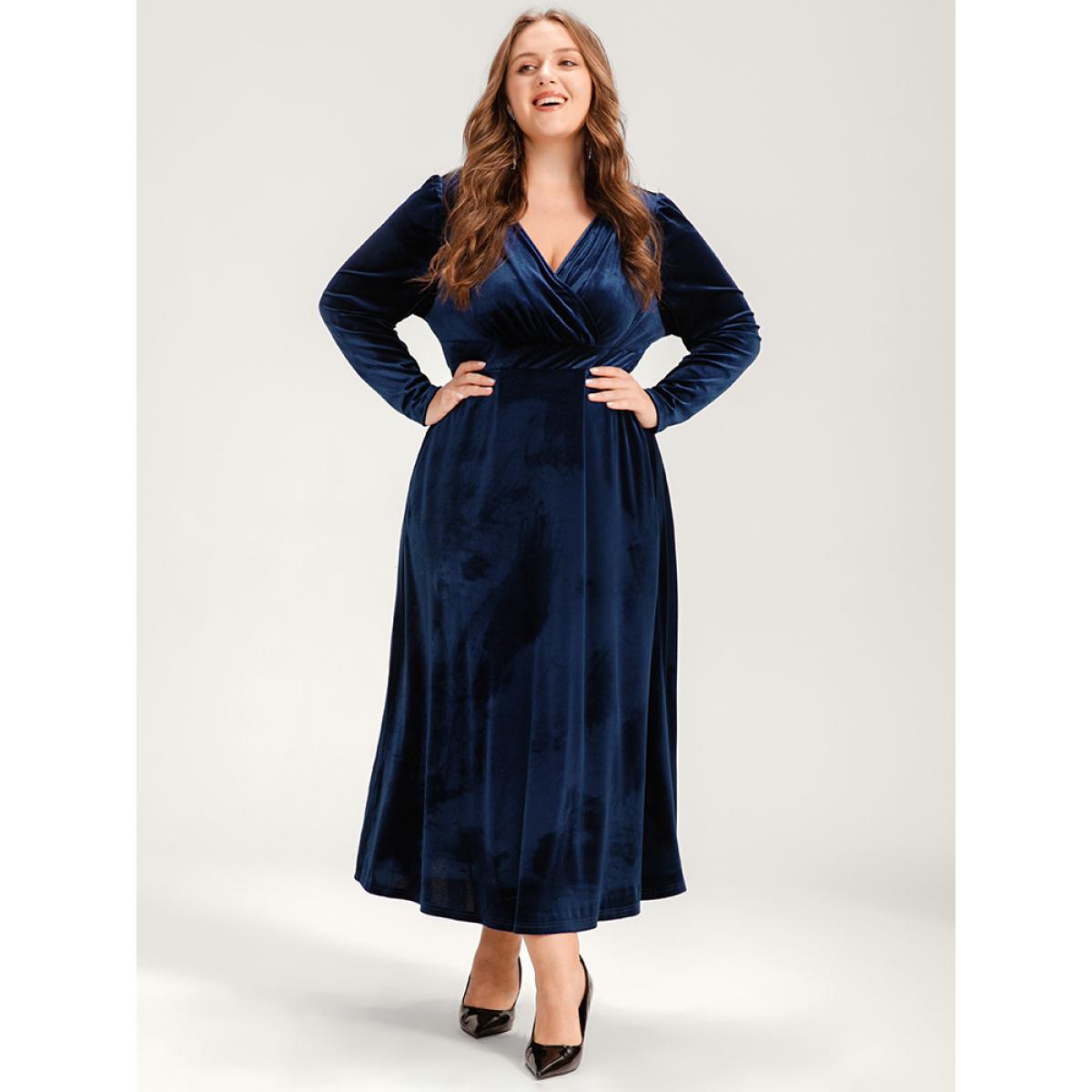 Plus Size Solid Pocket Surplice Neck Velvet Maxi Dress DarkBlue Women Party Pocket V-neck Long Sleeve Curvy Long Dress BloomChic 26/4X Product Image