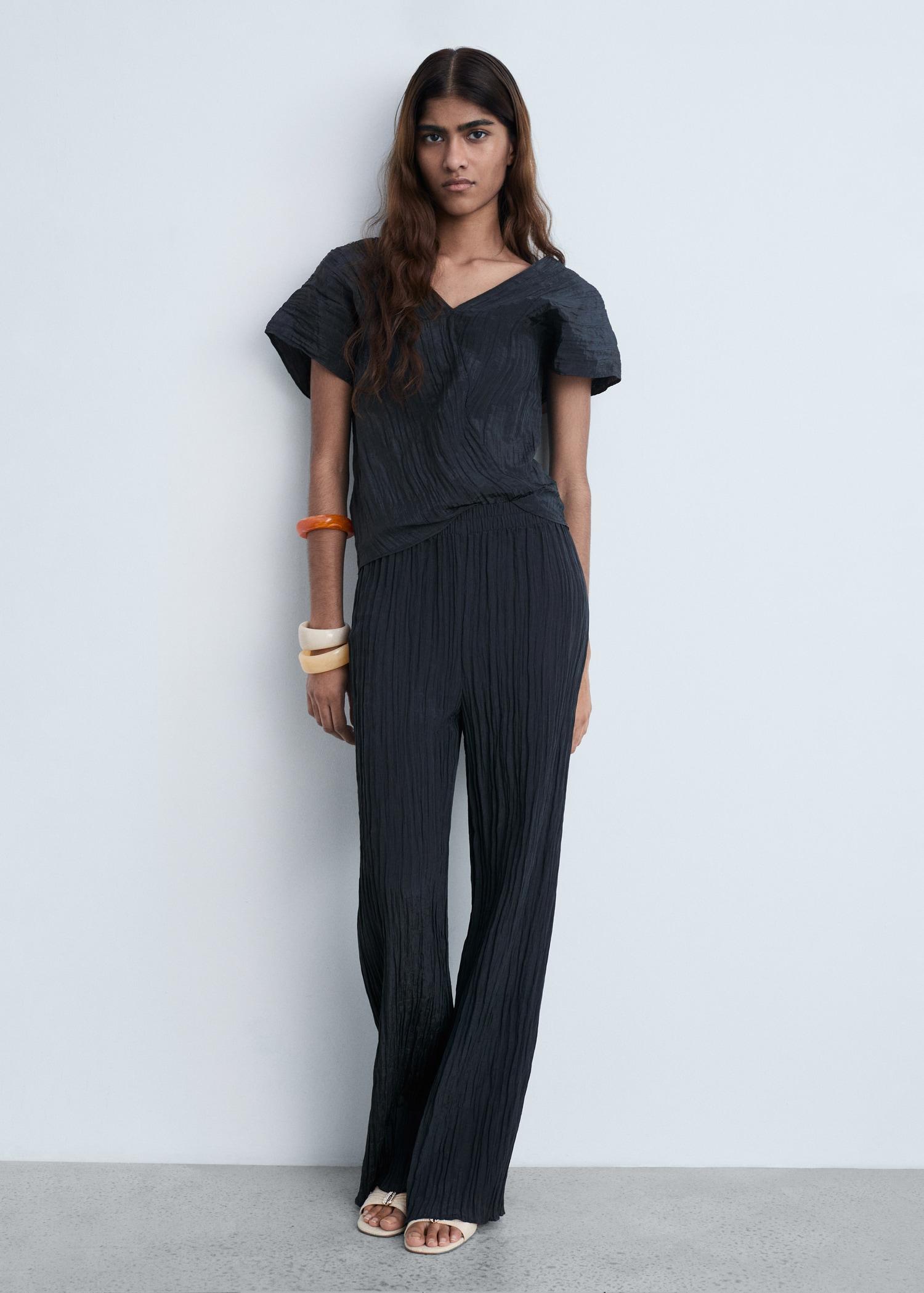 Pleated straight pants - Women | MANGO USA Product Image