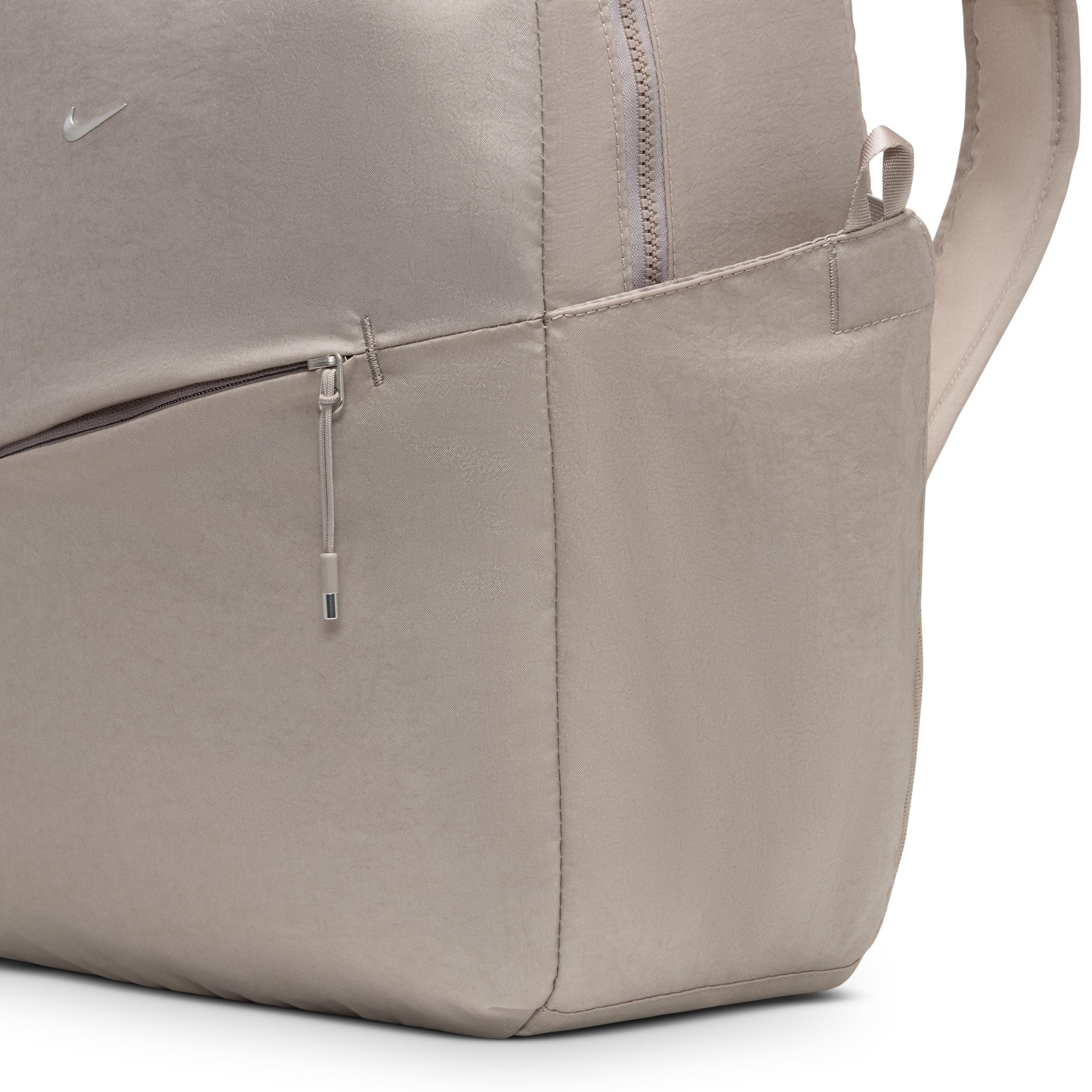 Nike Unisex Aura Backpack (24L) | HF7007-009 Product Image
