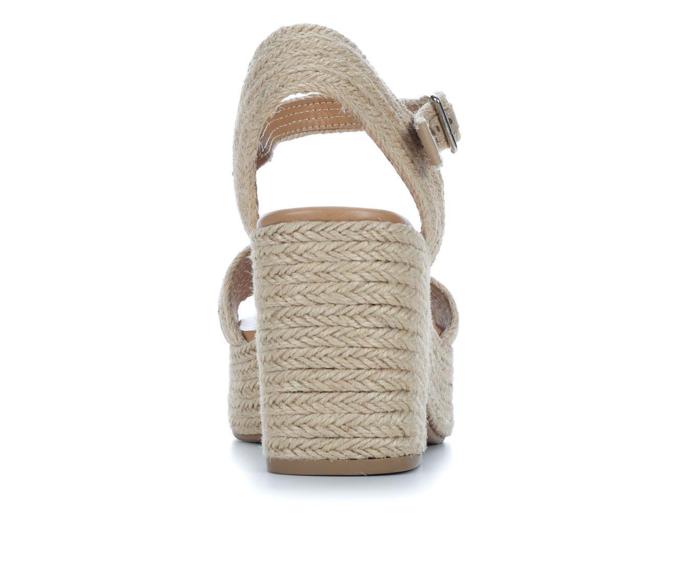 Women's Soda Castle-S Heeled Sandals Product Image