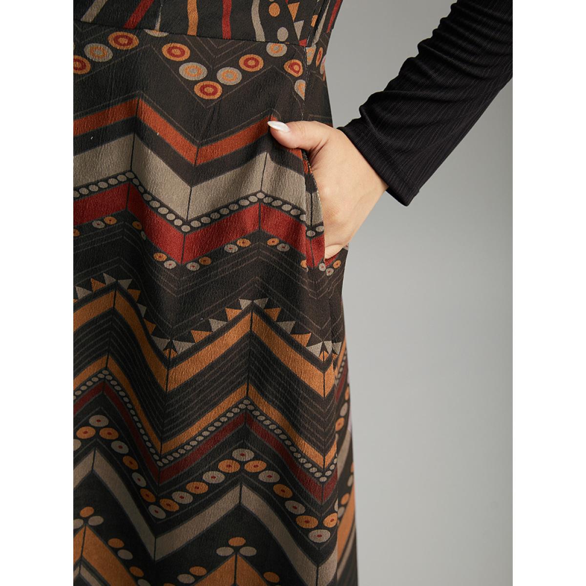 Plus Size Bandana Print Pocket Sleeveless Dress Multicolor Women Vacation Printed V-neck Sleeveless Curvy Midi Dress BloomChic 12/L Product Image