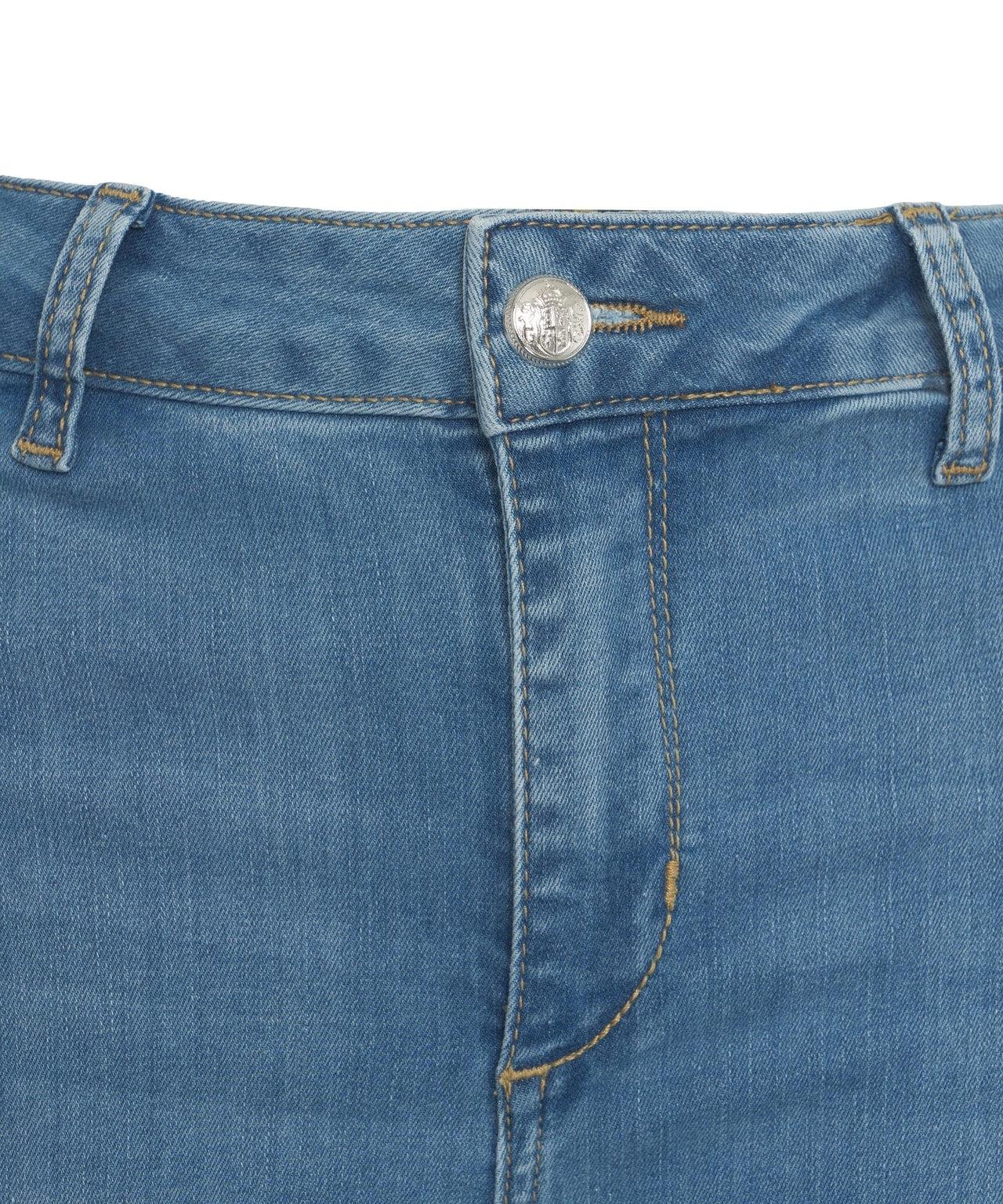 Flared bottom up jeans Product Image