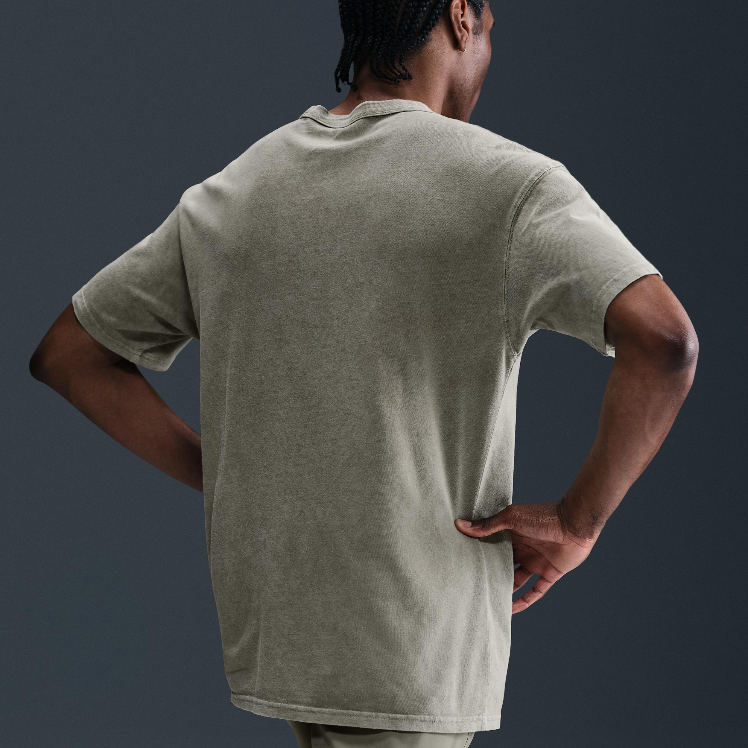 Nike Mens Max90 Fitness T-Shirt | HJ3672-100 Product Image