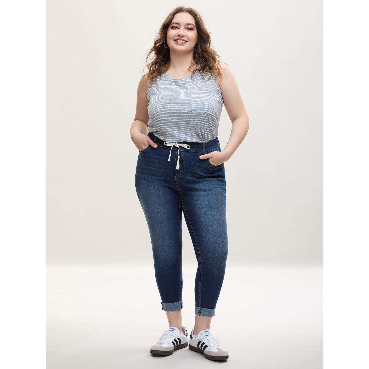 Plus Size Rolled Hem Cropped Skinny-Fit Jeans Women Denimindigo Leisure Medium stretch Slanted pocket Jeans BloomChic 12/L Product Image