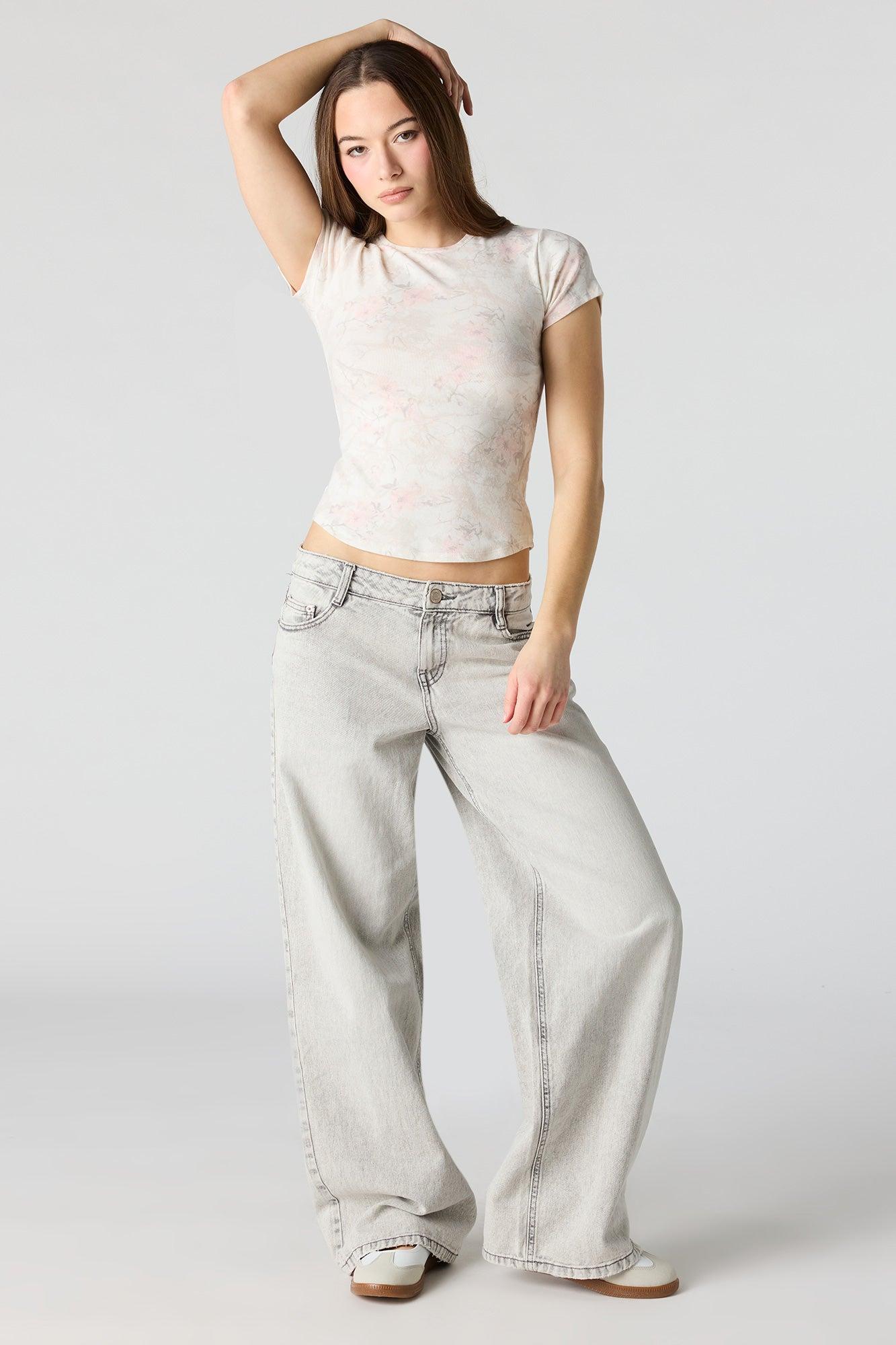 Curved Hem T-Shirt Female Product Image