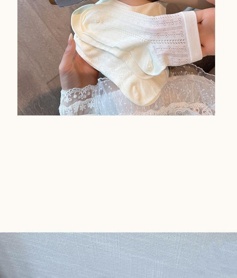 Set of 4 Pairs: Plain Short Socks Product Image