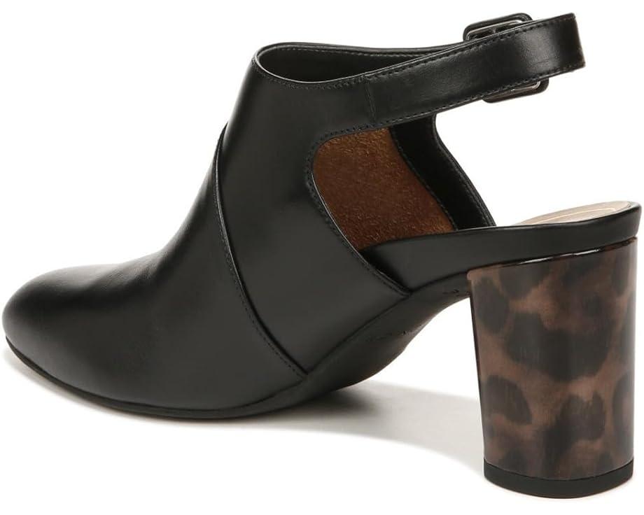 Chardonnay Strappy Sandals Product Image