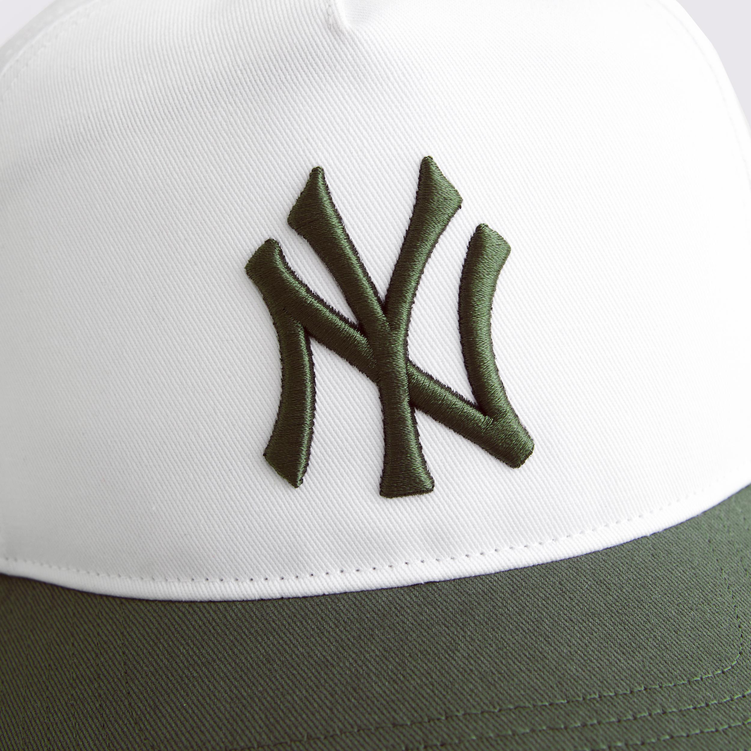 New York Yankees '47 Hitch Cap Product Image
