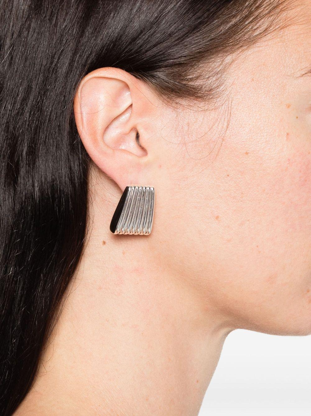 ribbed earrings Product Image