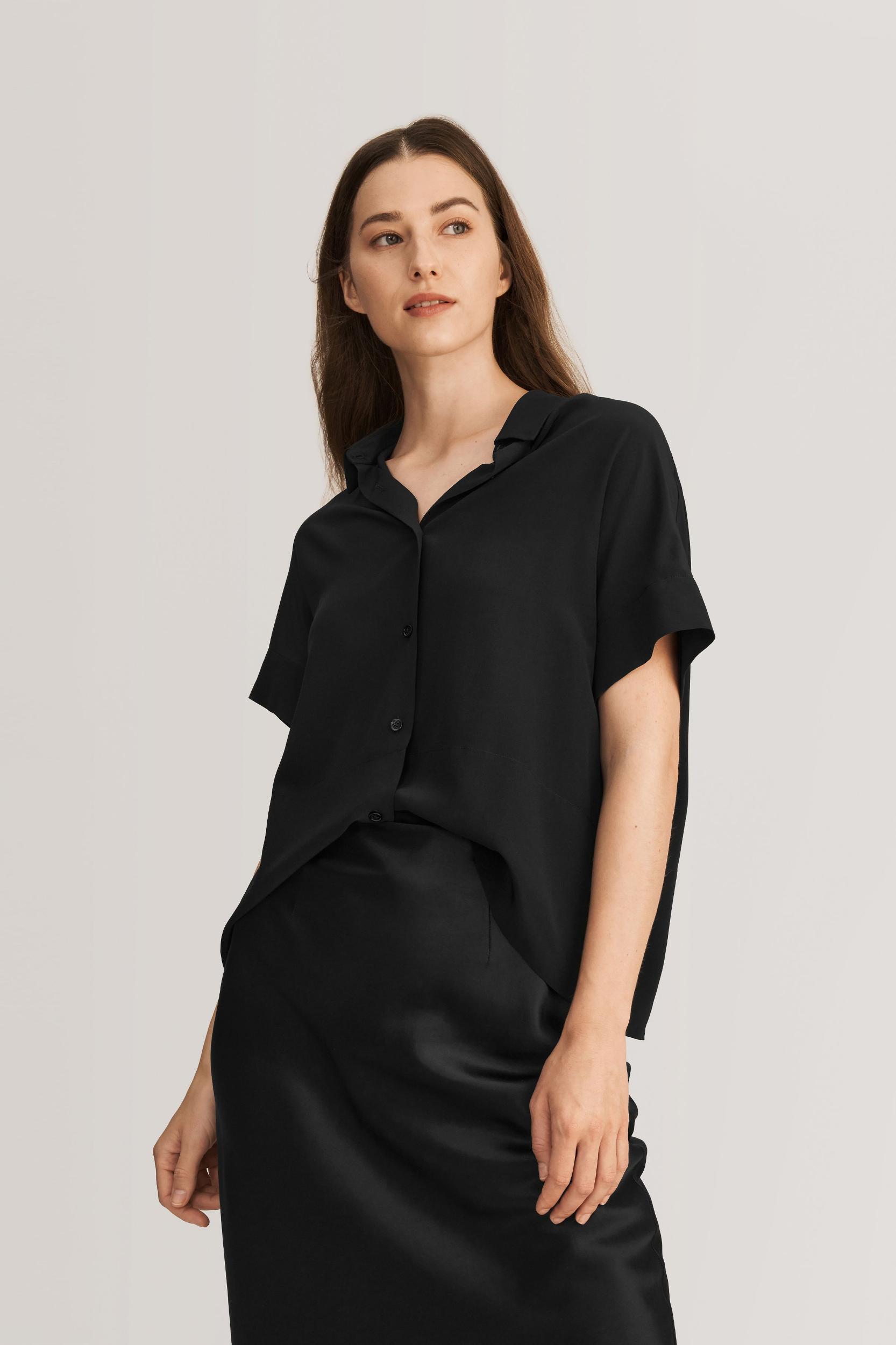 Casual Short Sleeves Loose Silk T-Shirt Product Image