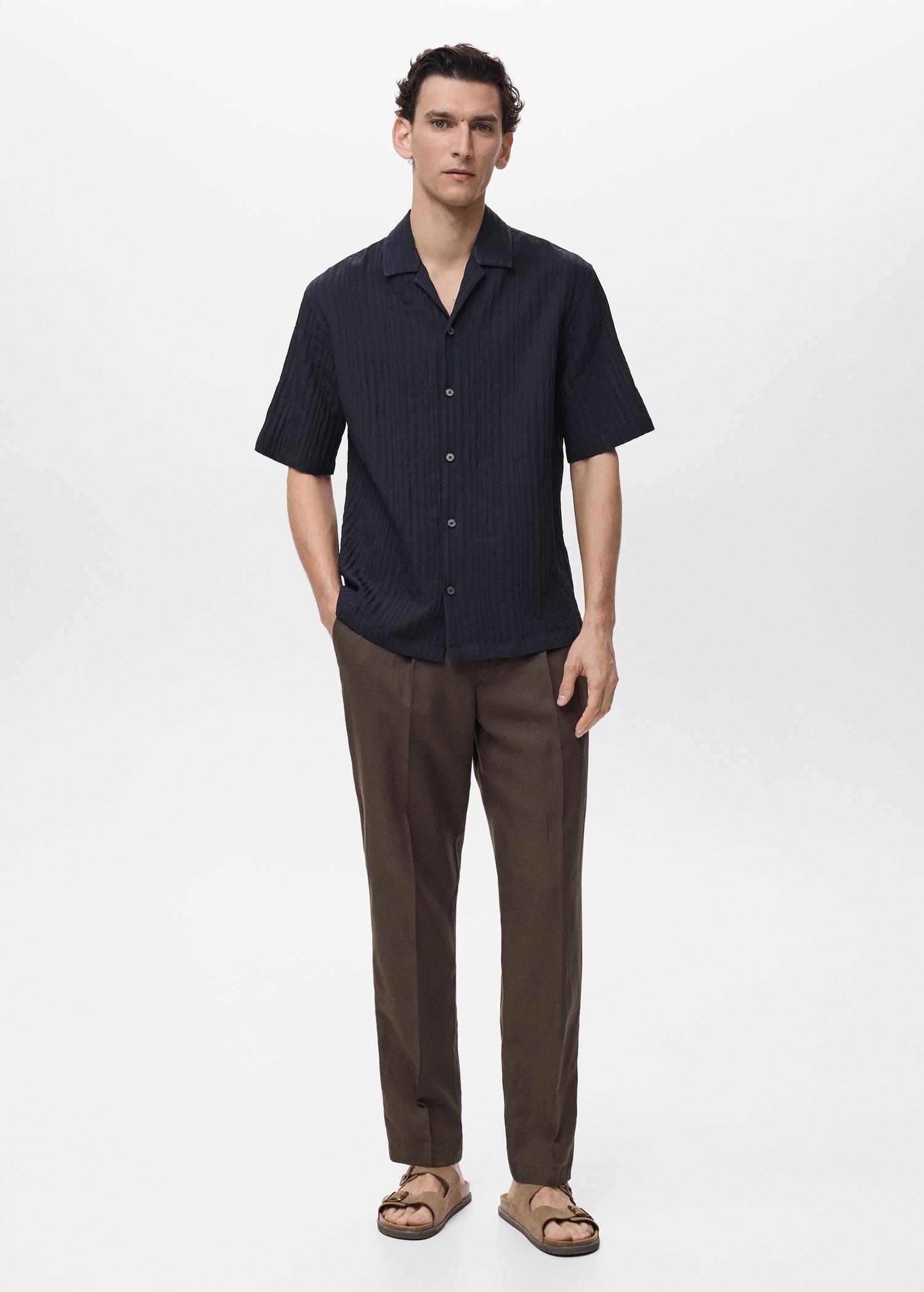 Stripped structure shirt - Men | MANGO USA Product Image