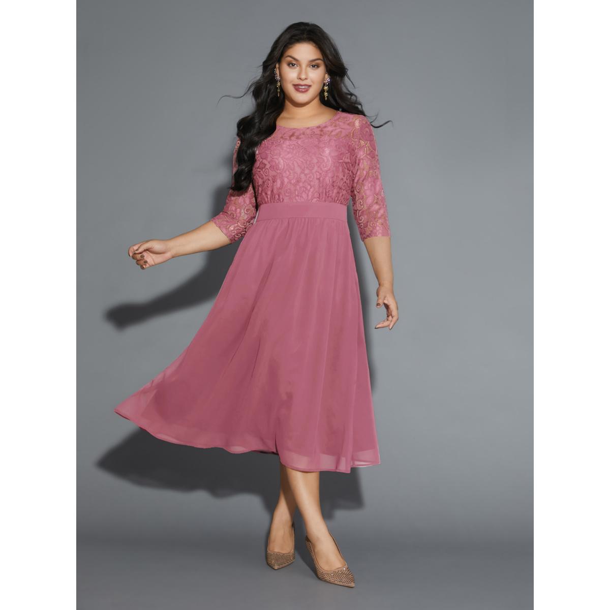 Plus Size Lace Patchwork Shirred Midi Pocket Dress Blush Women Cocktail Woven ribbon&lace trim Round Neck Elbow-length sleeve Curvy BloomChic 12/L Product Image