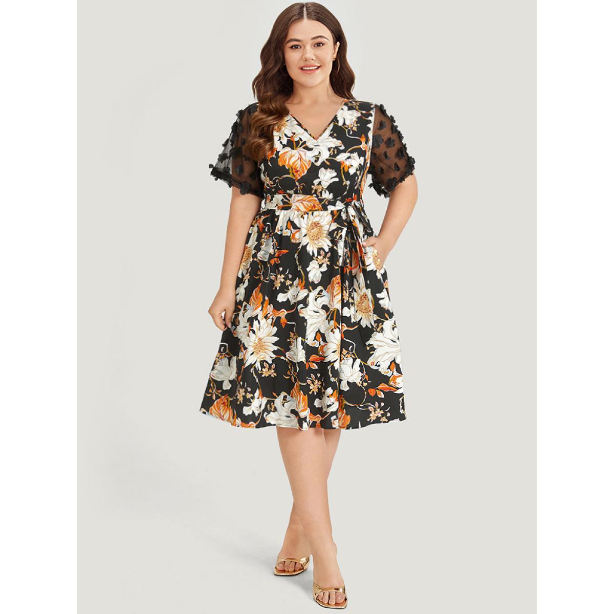 Plus Size Floral Print Mesh Pocket Belted Patchwork Dress Black Women Glamour Belted V-neck Short sleeve Curvy Knee Dress BloomChic 28/5X Product Image