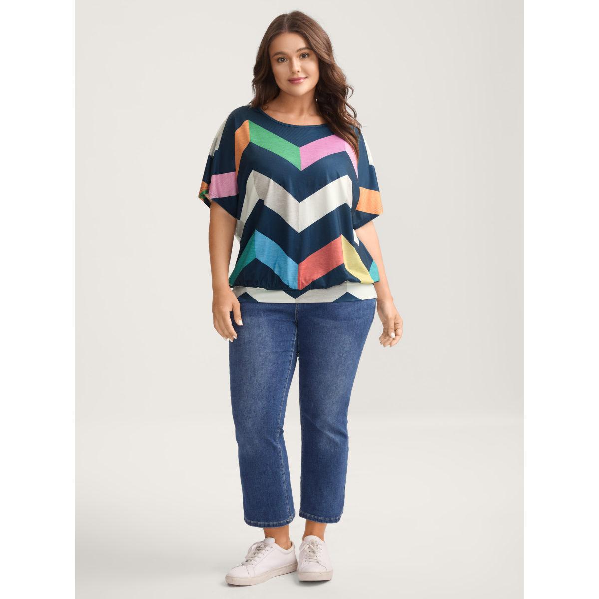 Plus Size Color Block Wavy Print T-Shirt Multicolor Women Playful Contrast Round Neck Loose Casual T-shirts BloomChic 18-20/2X Product Image