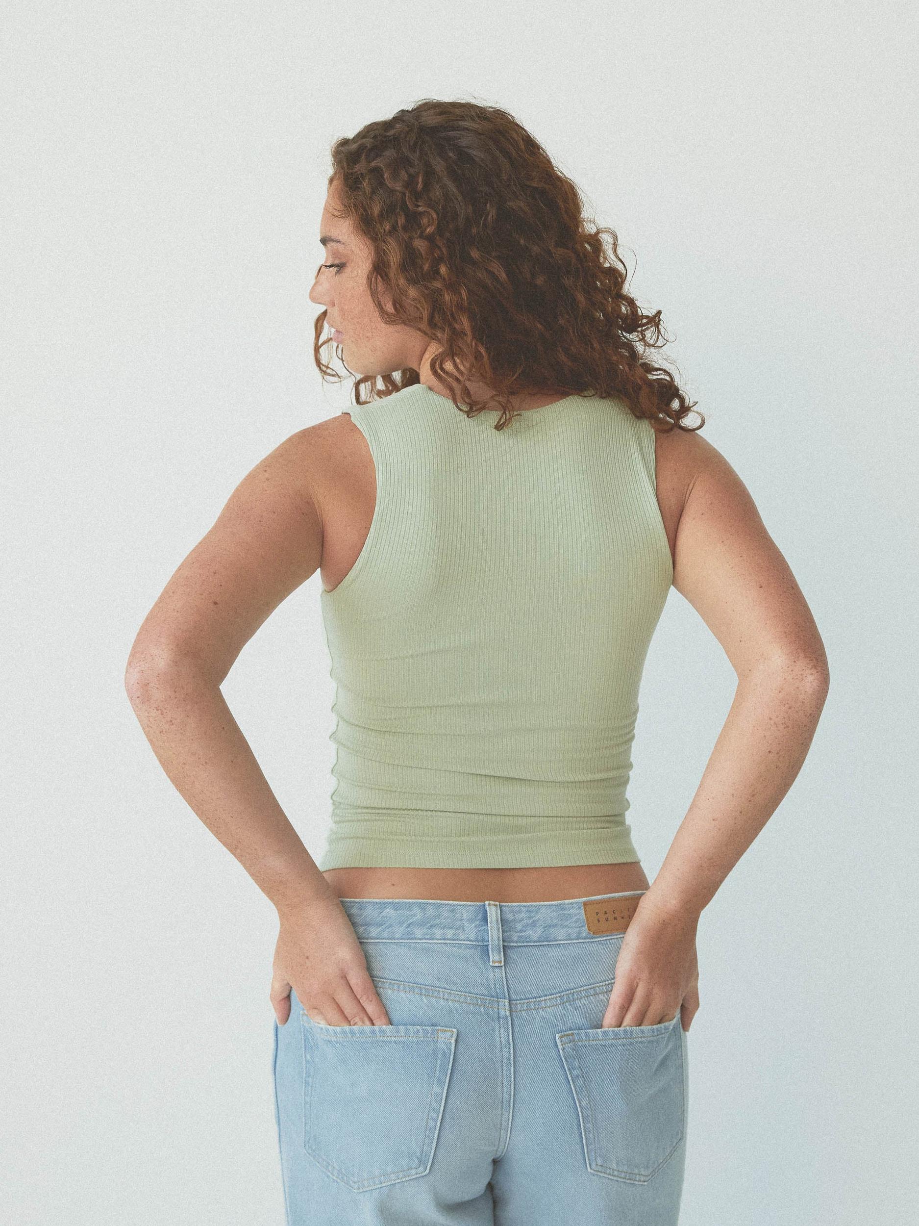 Ribbed Scoop Tank Brami Product Image