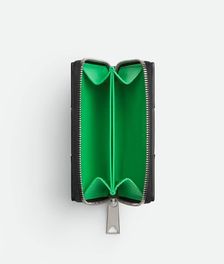 Men's Cassette Zippered Coin Purse in Black/parakeet Product Image