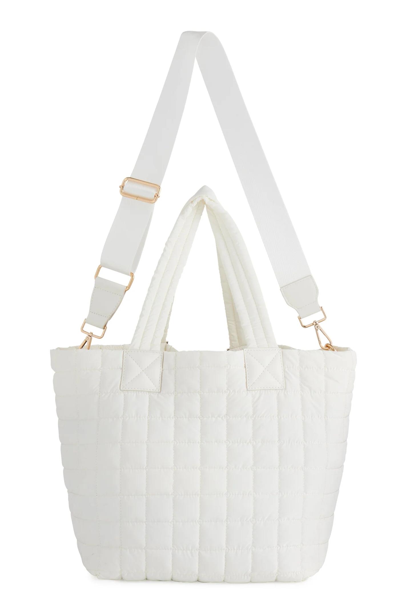 Logan Tote Product Image