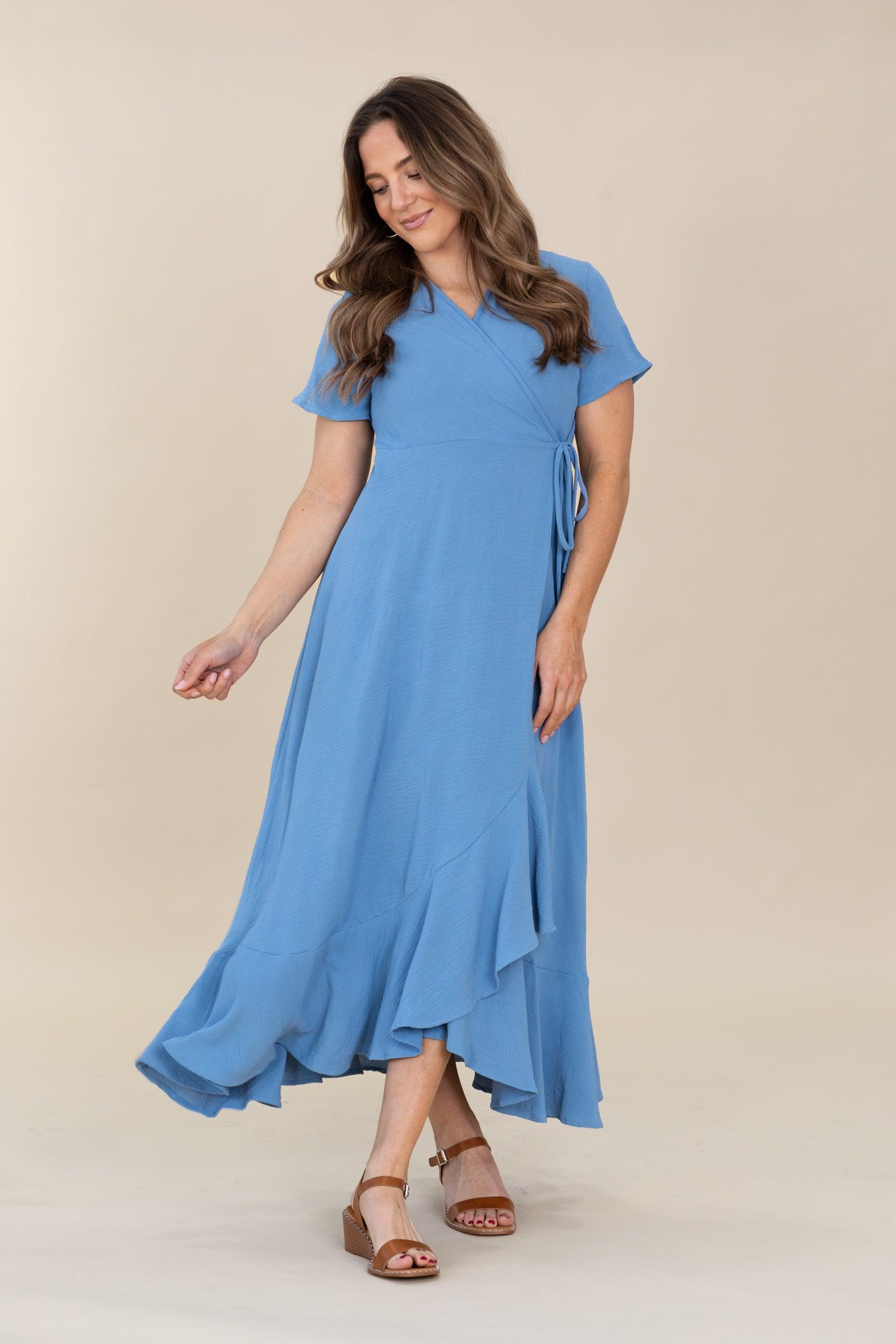 Solid Surplice Maxi Dresses With Short Sleeves Product Image