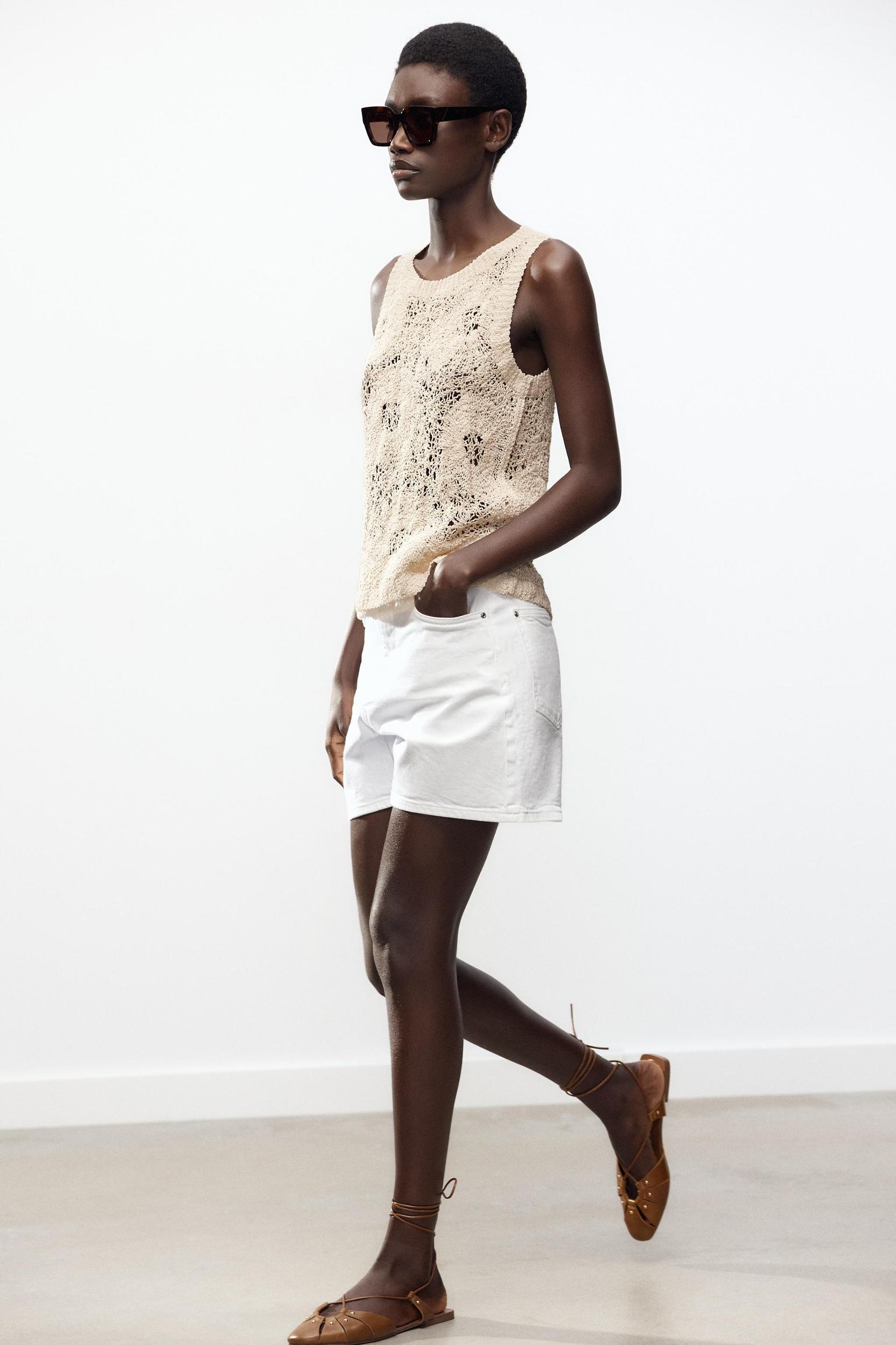 SLEEVELESS CROCHET TOP Product Image