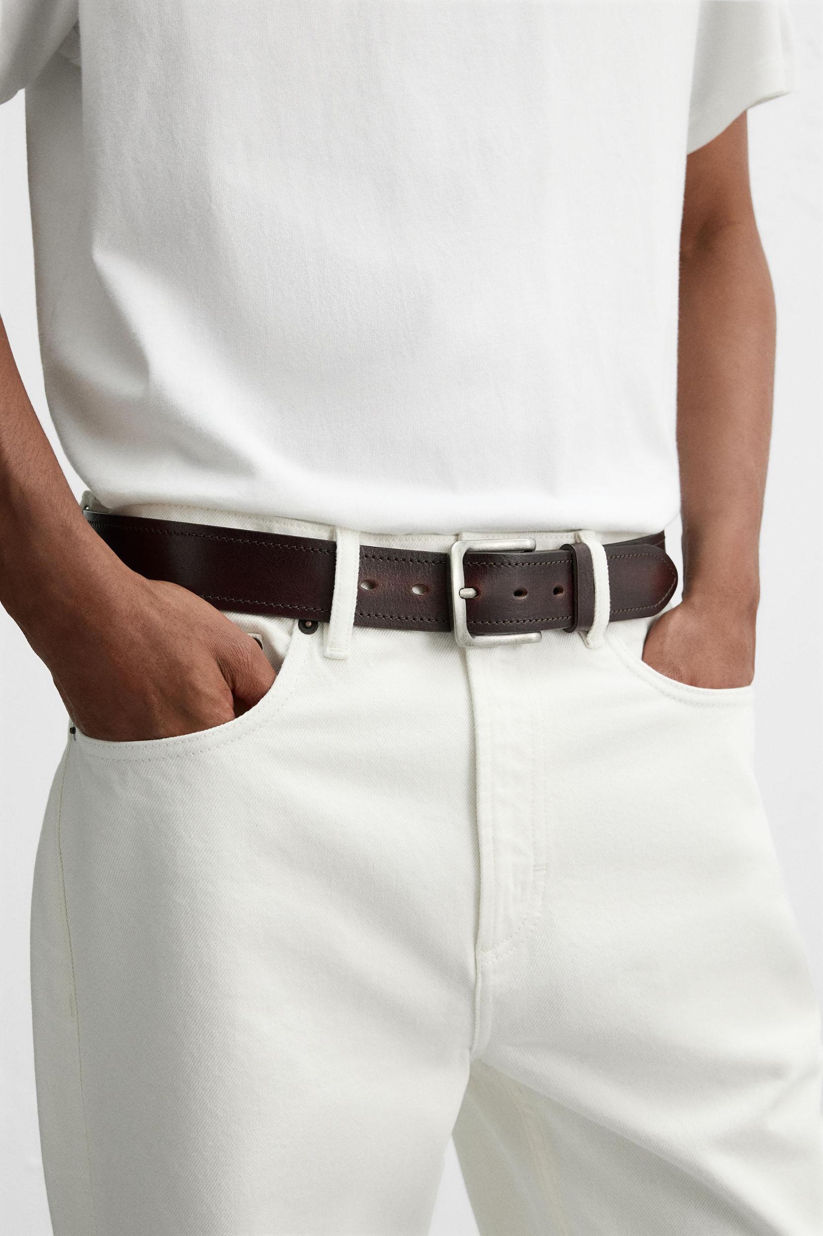 WIDE LEATHER BELT Product Image
