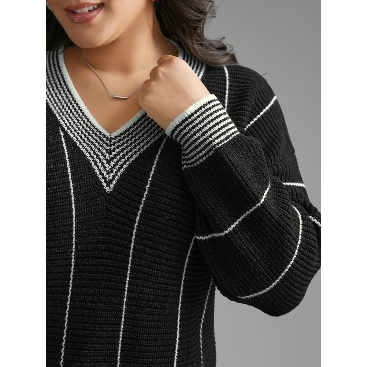 Plus Size Texture Contrast Striped Lantern Sleeve Pullover Black Women Casual Loose Long Sleeve V-neck Everyday Pullovers BloomChic 18-20/2X Product Image