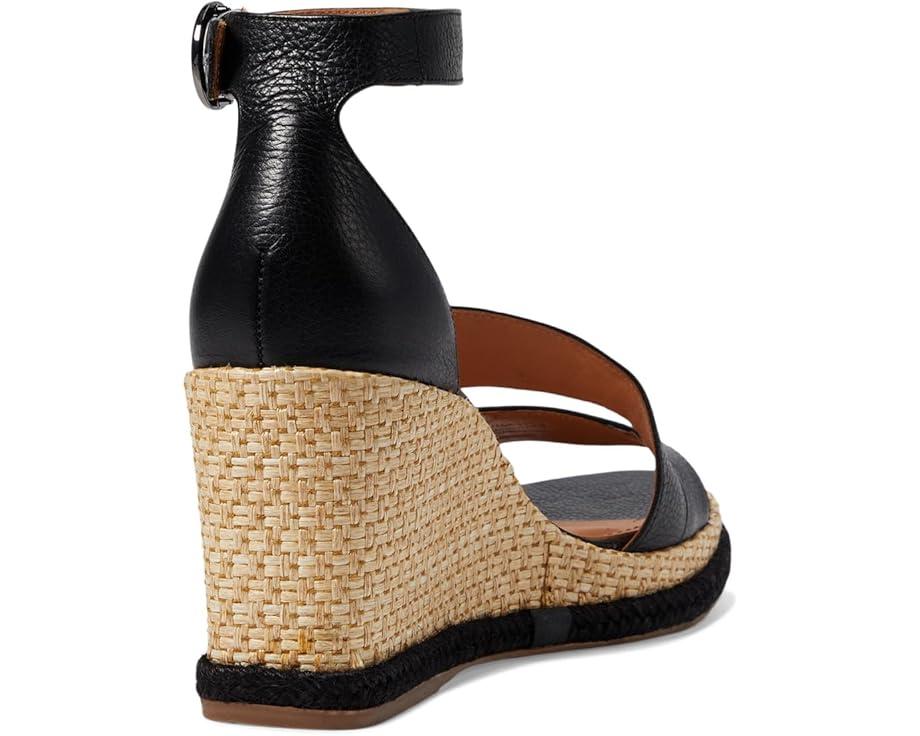 SOUL Naturalizer - Oakley Product Image