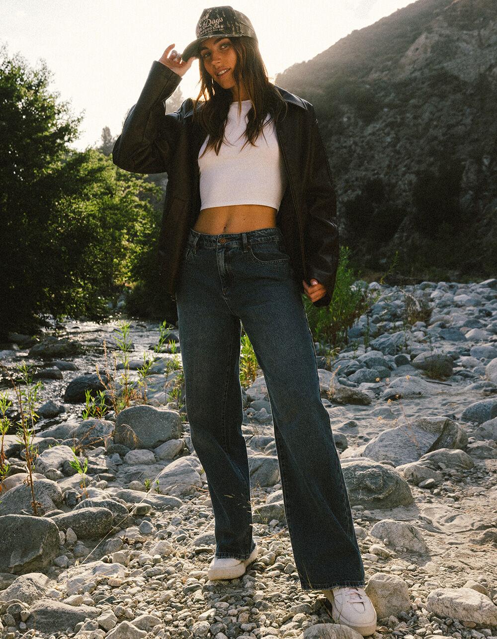 RSQ Womens High Rise Baggy Jeans - LIGHT VINTAGE Product Image