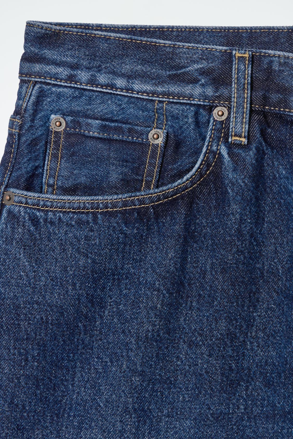 FACADE STRAIGHT-LEG JEANS Product Image