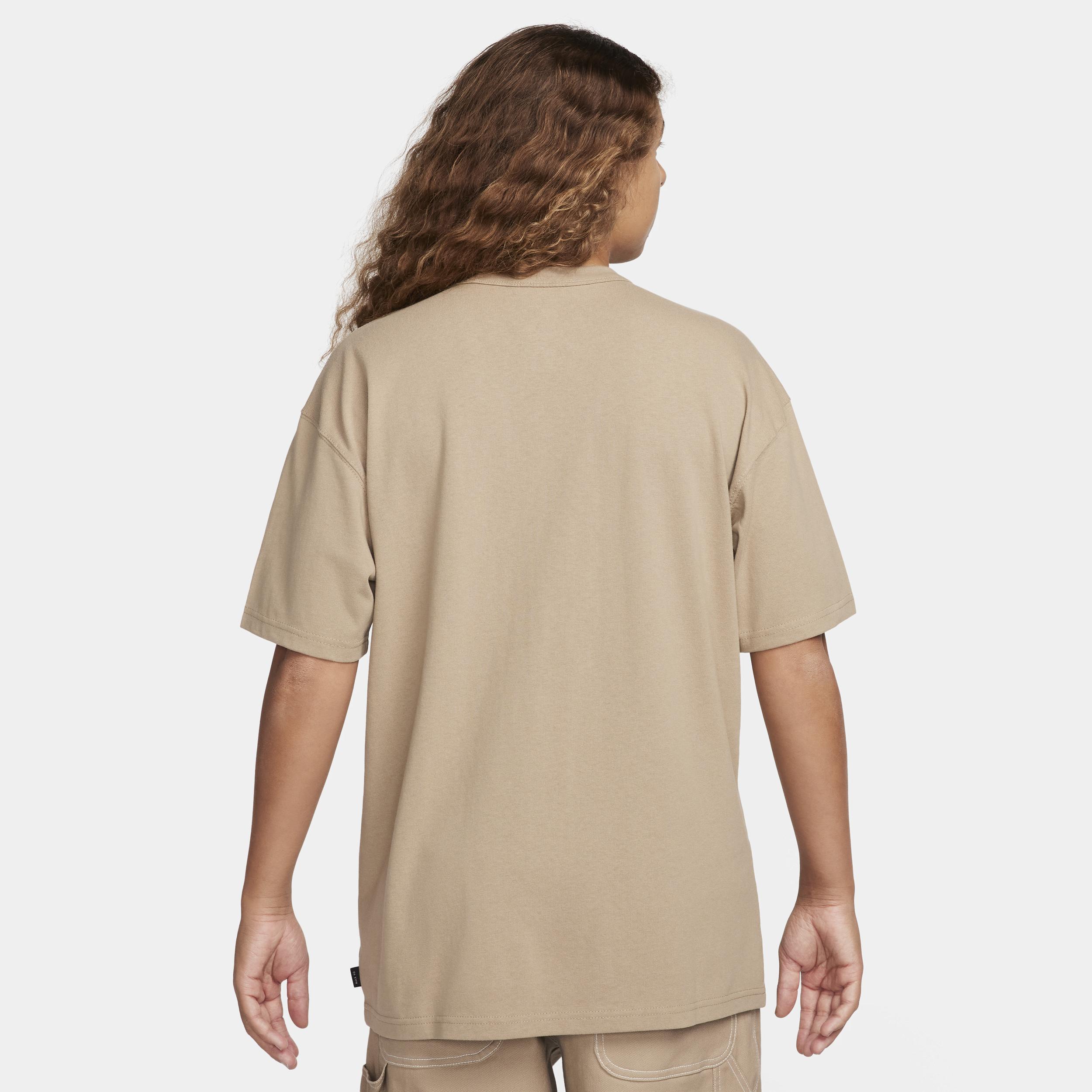 Nike Sportswear Premium Essentials Men's T-Shirt Product Image