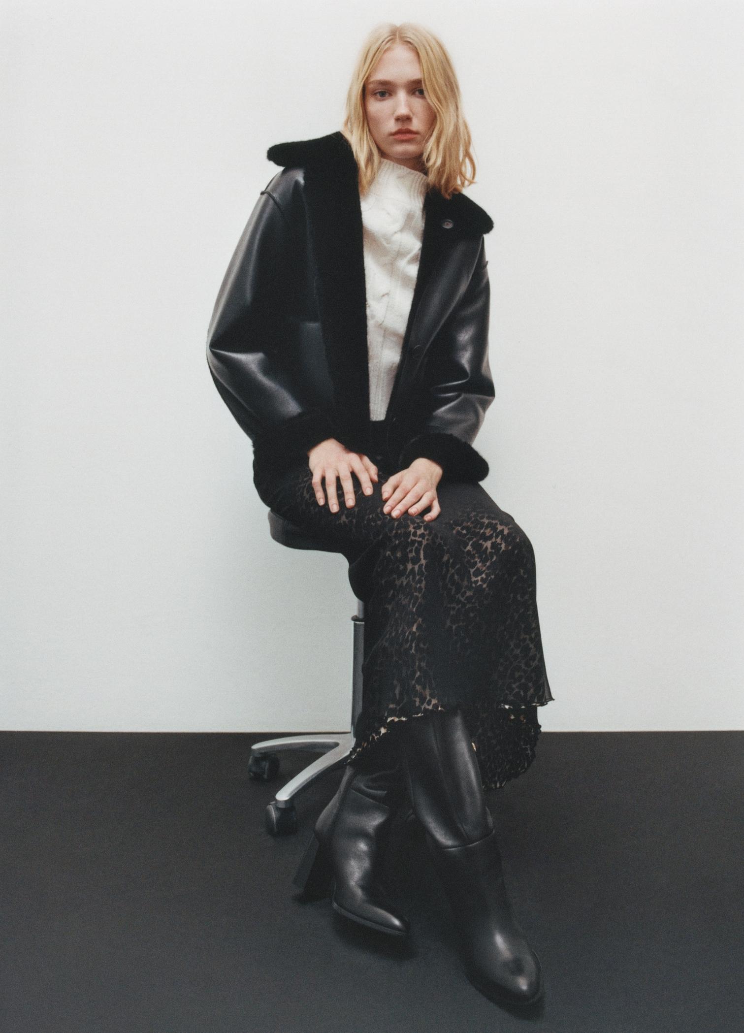 Leopard-print flared skirt - Women | MANGO USA Product Image