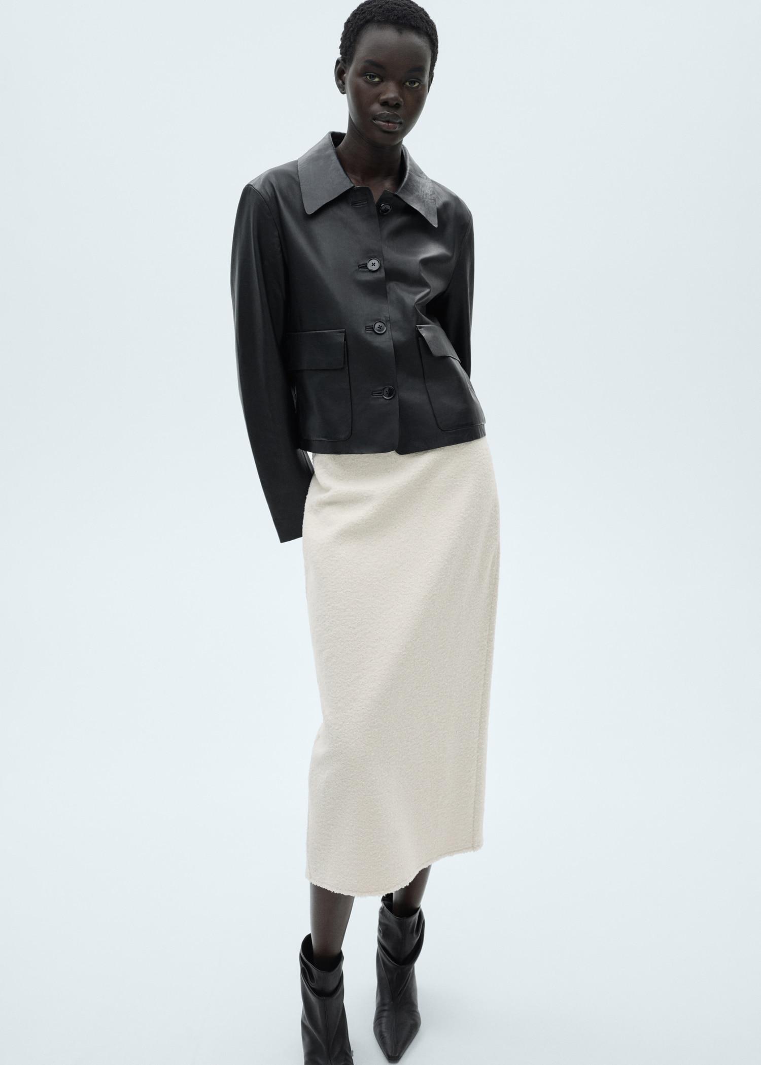 Bouclé midi-skirt - Women | MANGO USA Product Image
