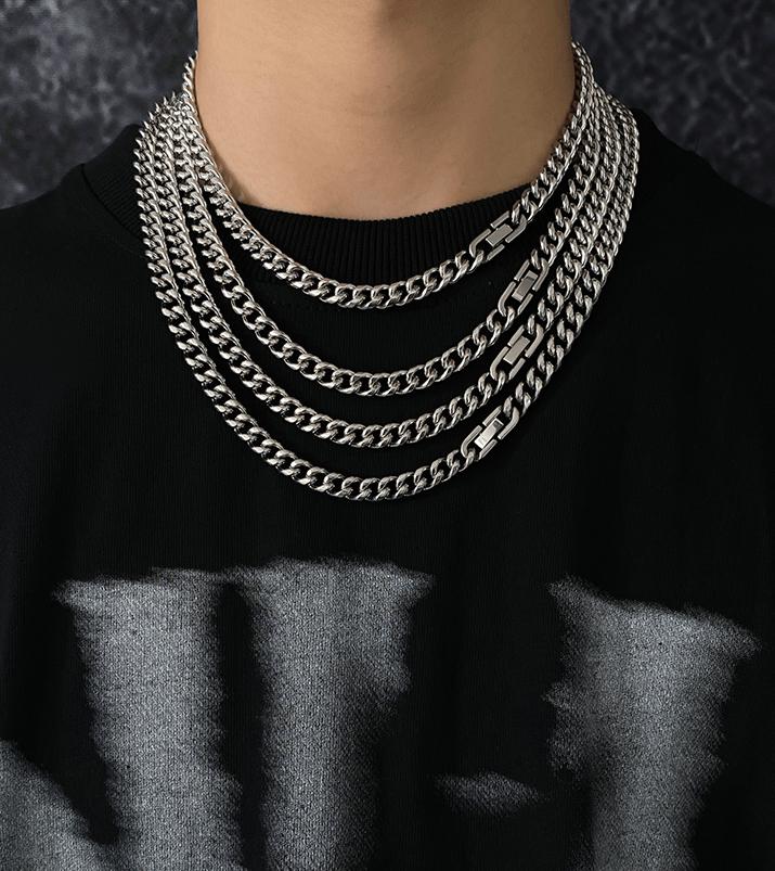 CUBAN CHAIN NECKLACE (4 sizes) Product Image