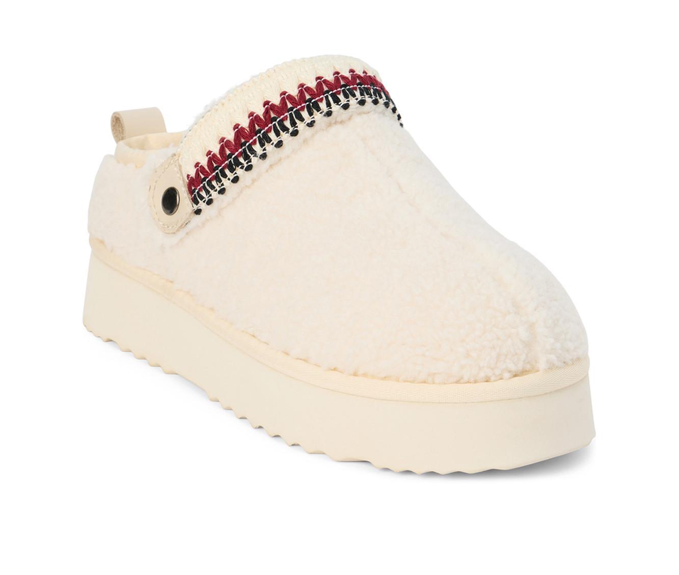 Women's Beach by Matisse Storm Winter Clogs Product Image