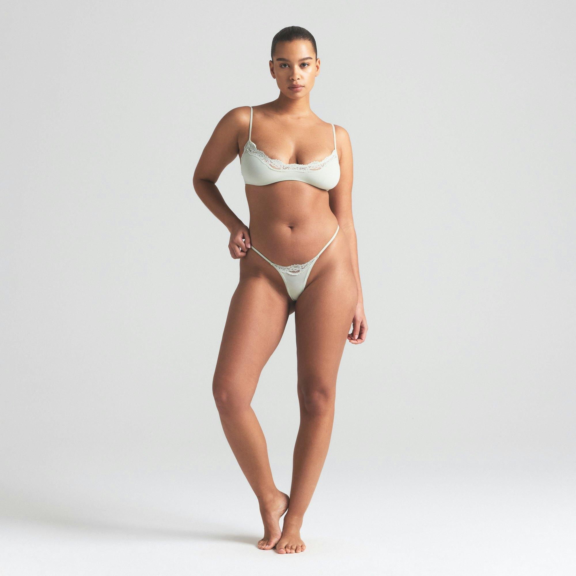 FITS EVERYBODY LACE STRING THONG | SPEARMINT Product Image