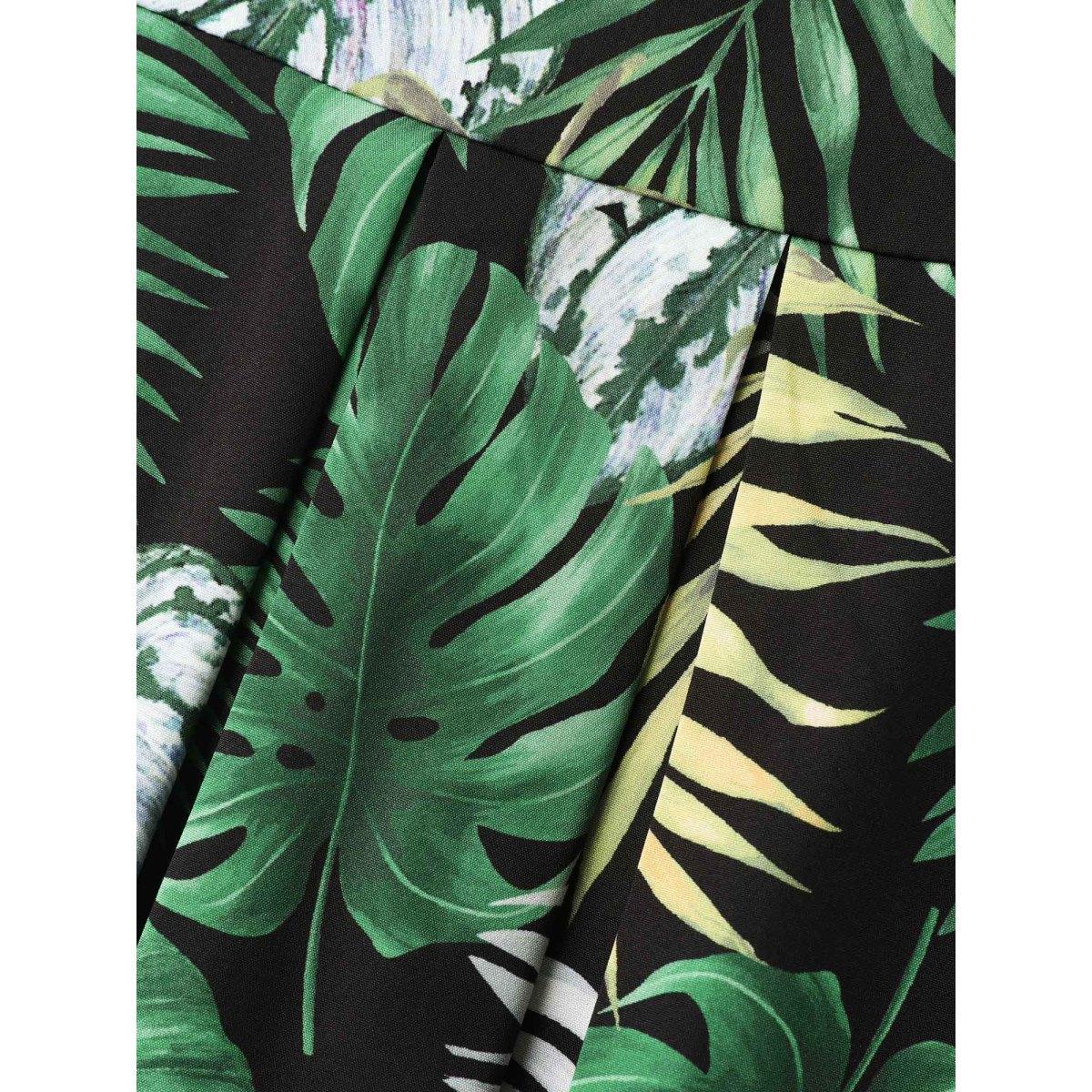 Plus Size Tropical Escape Print Pockets Tiered Midi Dress Truegreen Women Round Neck Short sleeve Curvy BloomChic 18-20/2X Product Image