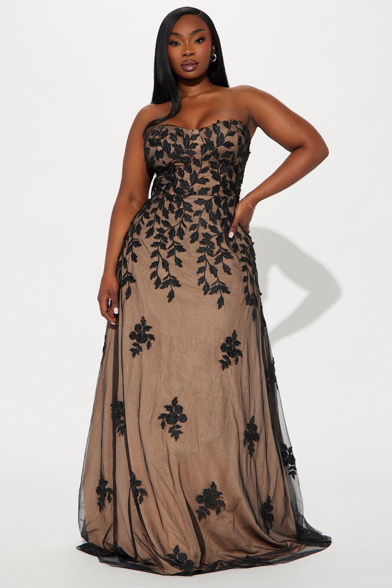 Victoria Mesh Gown - Black Product Image