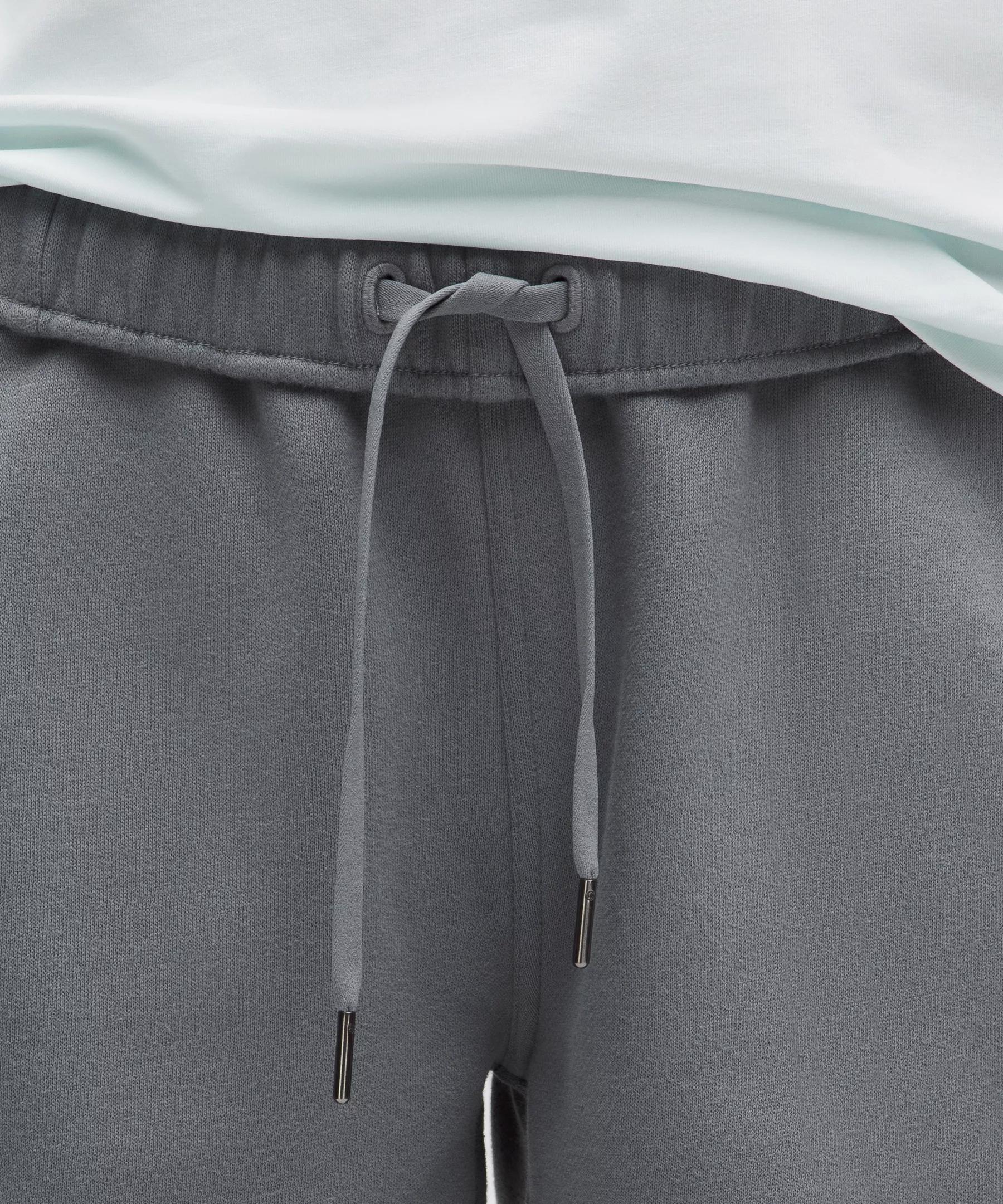 Scuba Mid-Rise Oversized Short 7" *Graphic Product Image