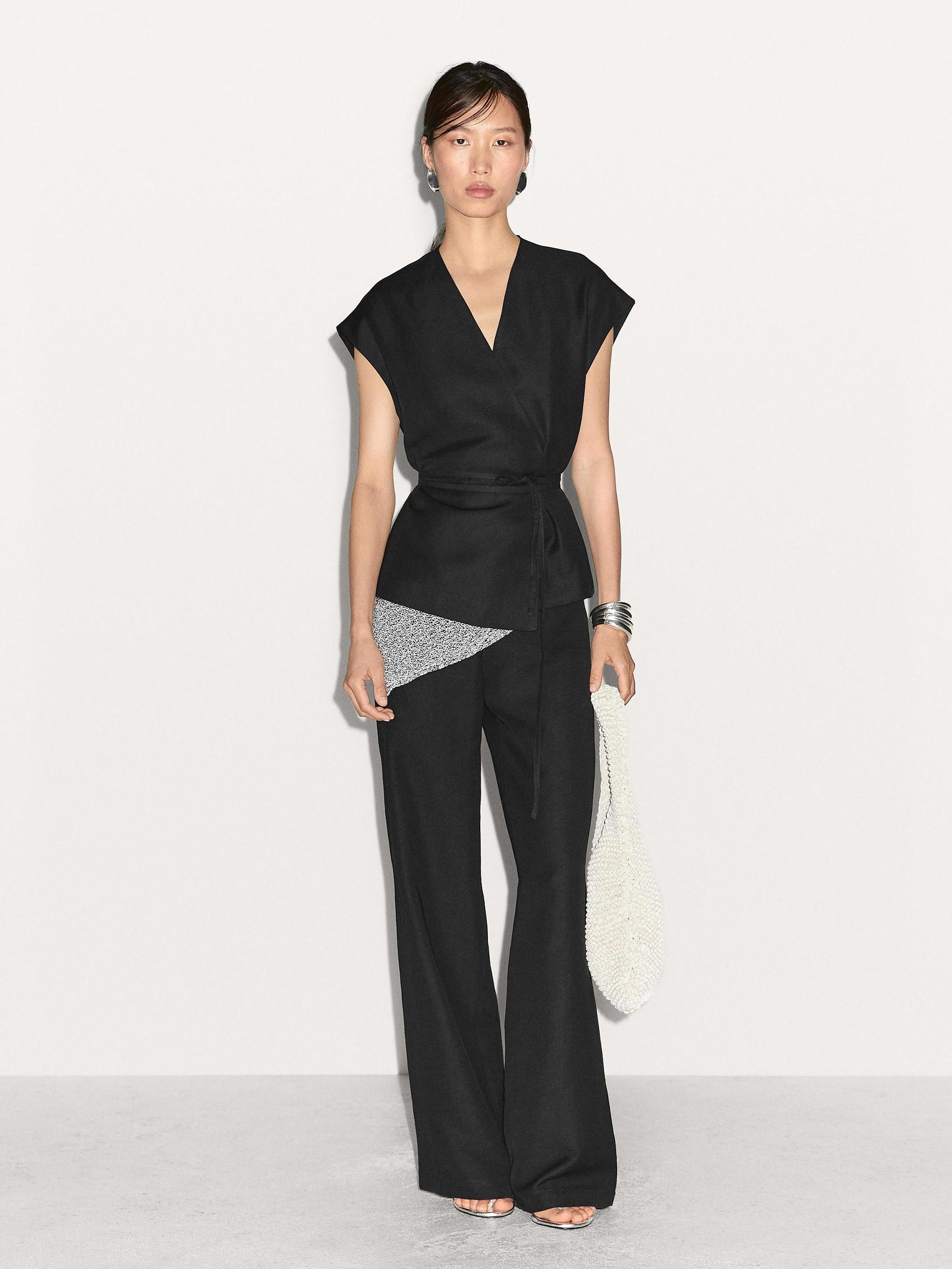 Straight fit flowing linen blend trousers Product Image