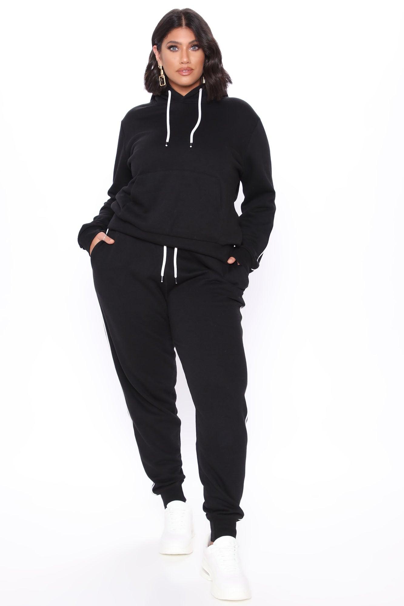 Tennis And Chill Fleece Jogger - Black Product Image